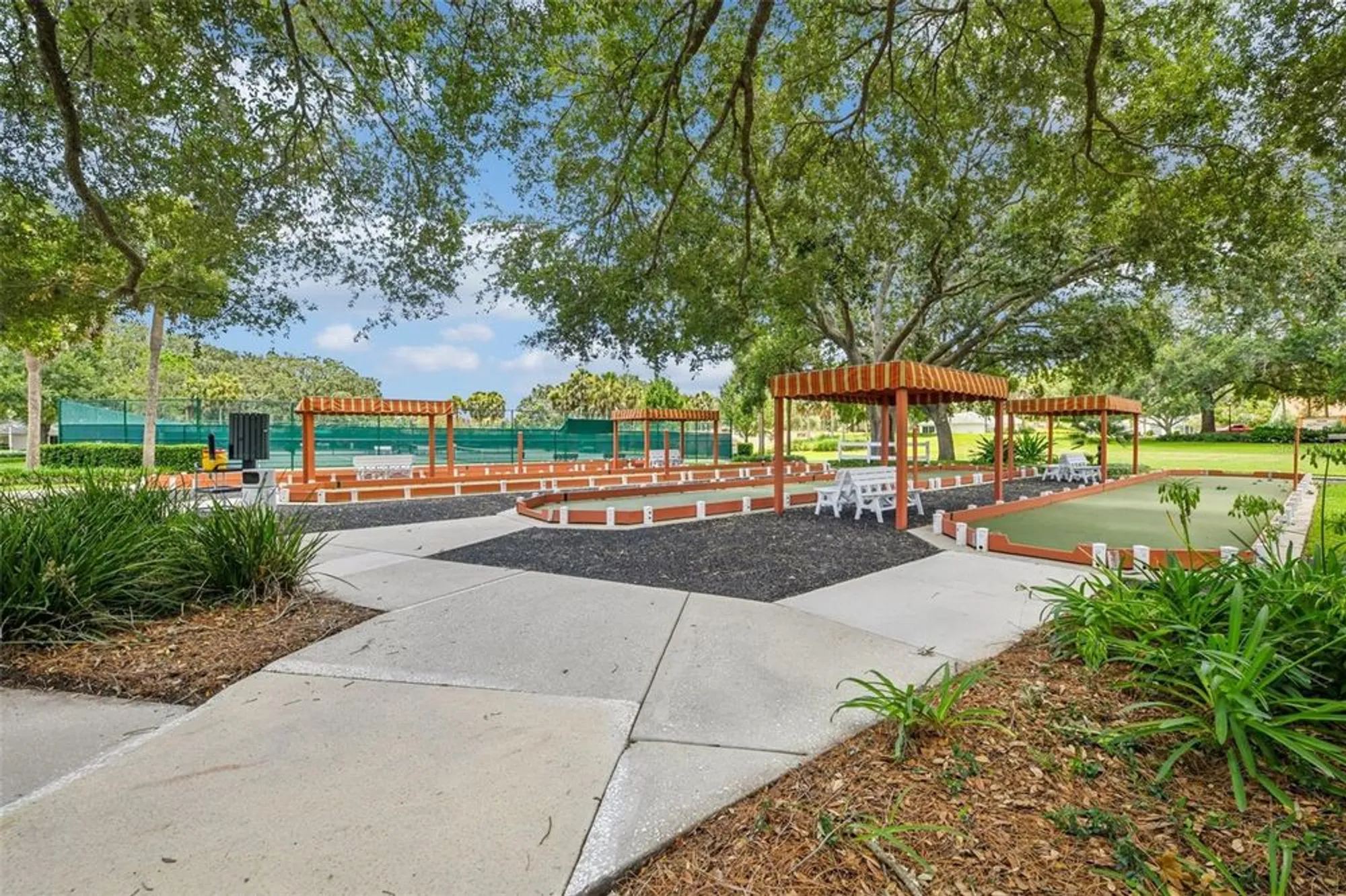 Property Slideshow image 41 of 53 | 516 loma paseo dr, The Villages, FL, 32159