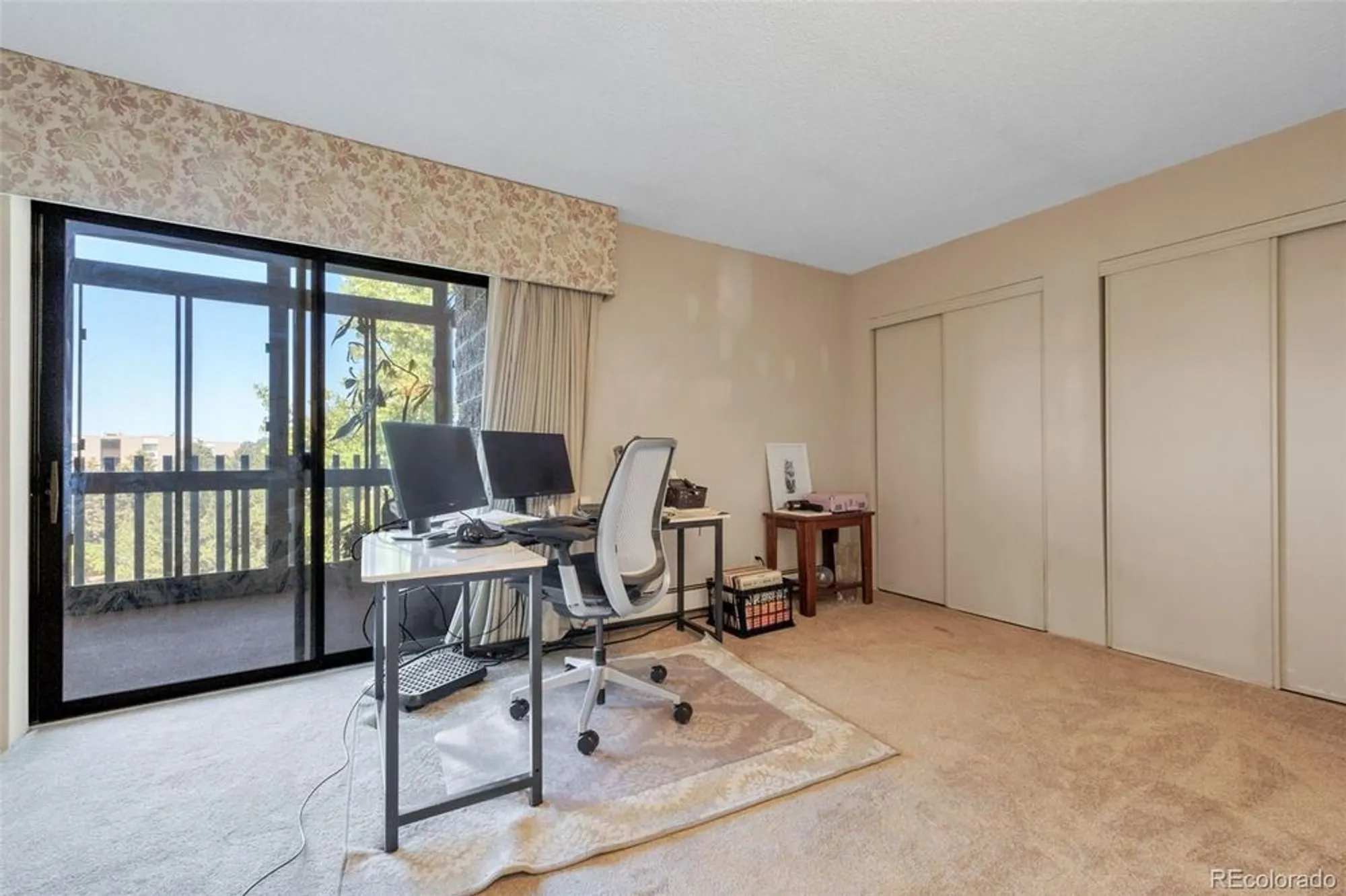 Property Slideshow image 18 of 44 | 14001 e marina dr apt 607, Aurora, CO, 80014