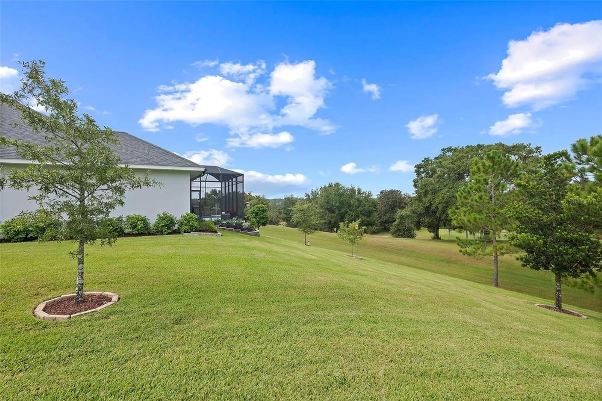 Property Slideshow image 58 of 70 | 5132 greens dr, Lady Lake, FL, 32159