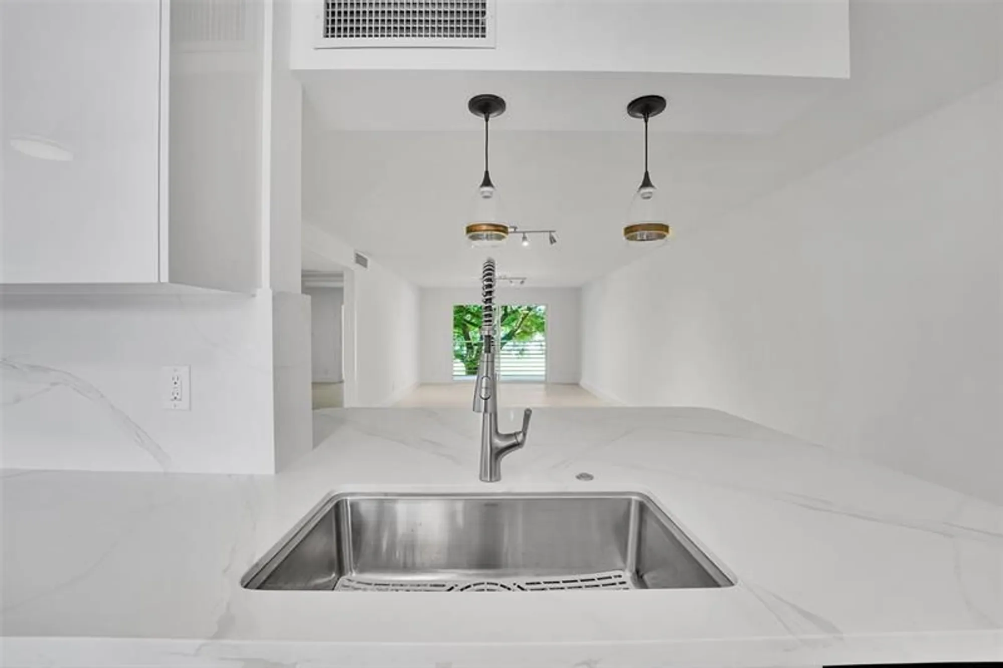 Property Slideshow image 9 of 27 | 3201 portofino pt c2, Coconut Creek, FL, 33066