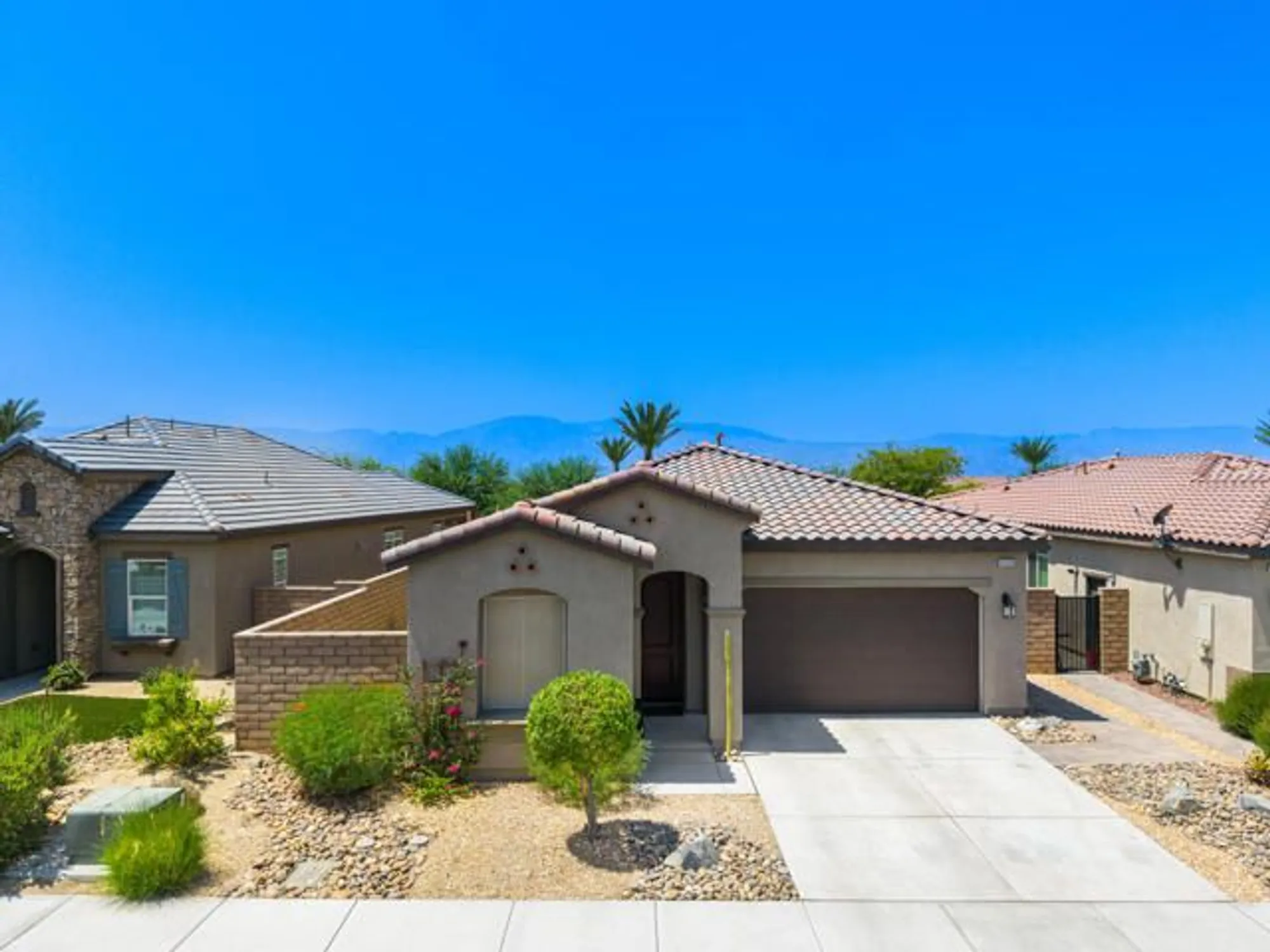 Property Slideshow image 12 of 31 | 43553 treviso dr, Indio, CA, 92203