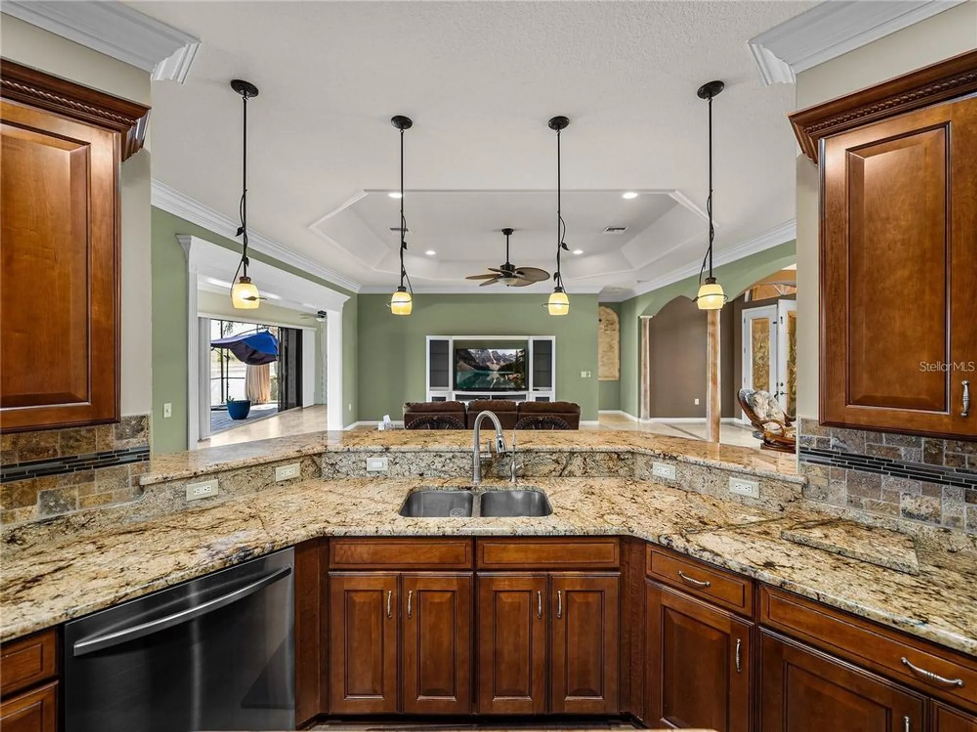 Property Slideshow image 6 of 71 | 5357 hogan ln, Winter Haven, FL, 33884
