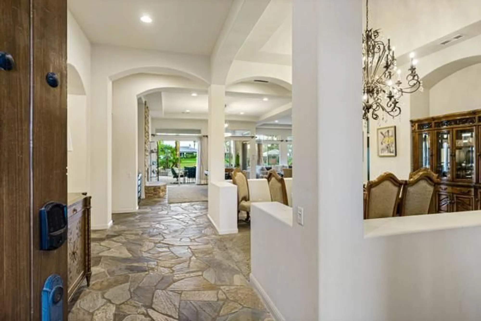 Property Slideshow image 6 of 36 | 81390 golf view dr, La Quinta, CA, 92253