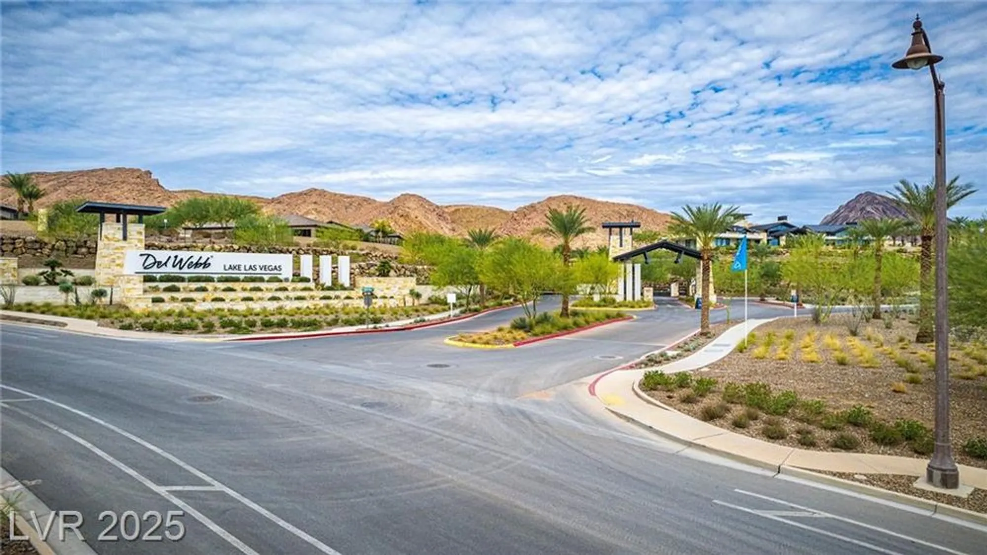 Property Slideshow image 33 of 35 | 48 stone bluff ln, Henderson, NV, 89011