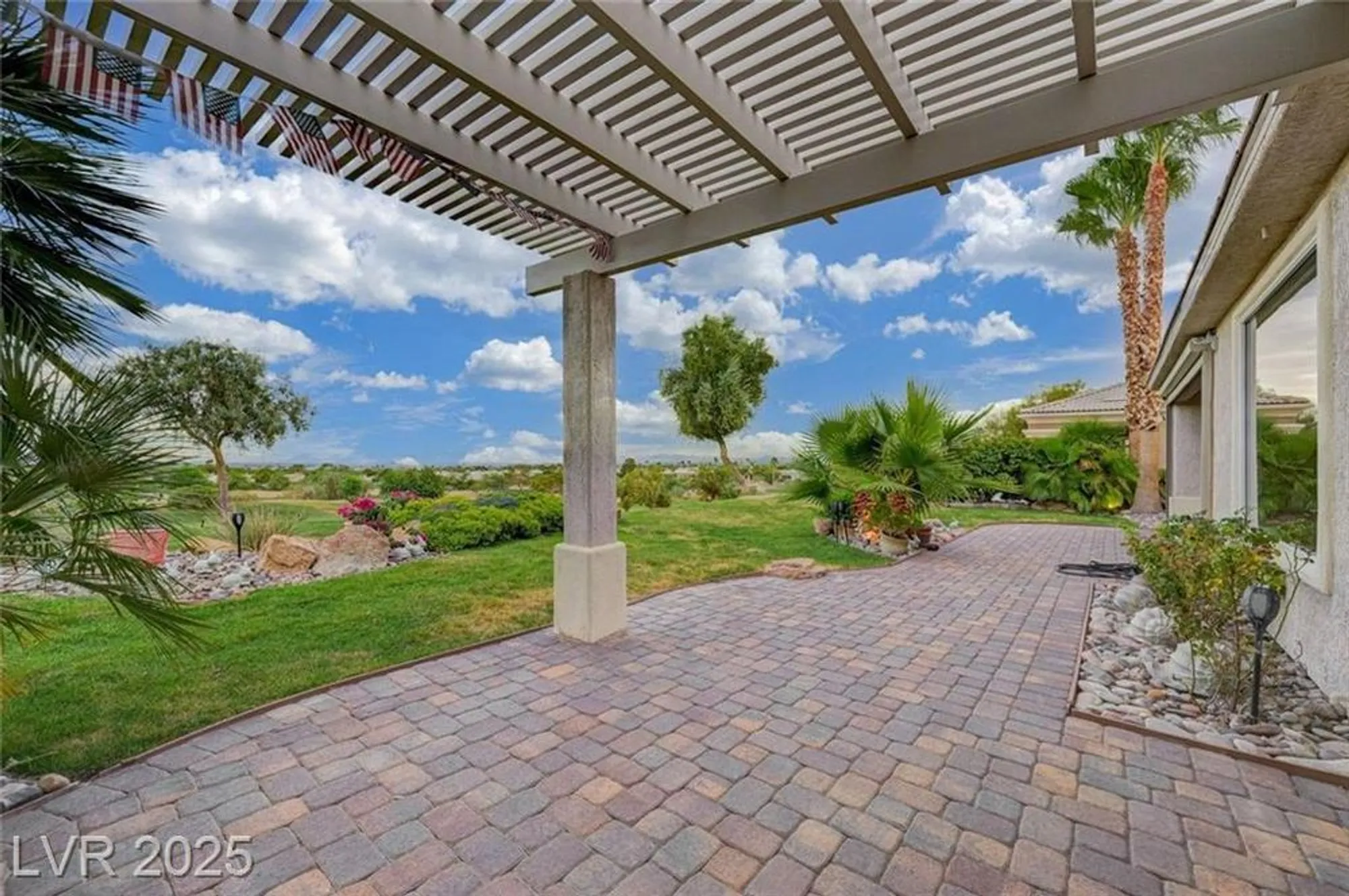 Property Slideshow image 25 of 47 | 4596 bersaglio st, Las Vegas, NV, 89135