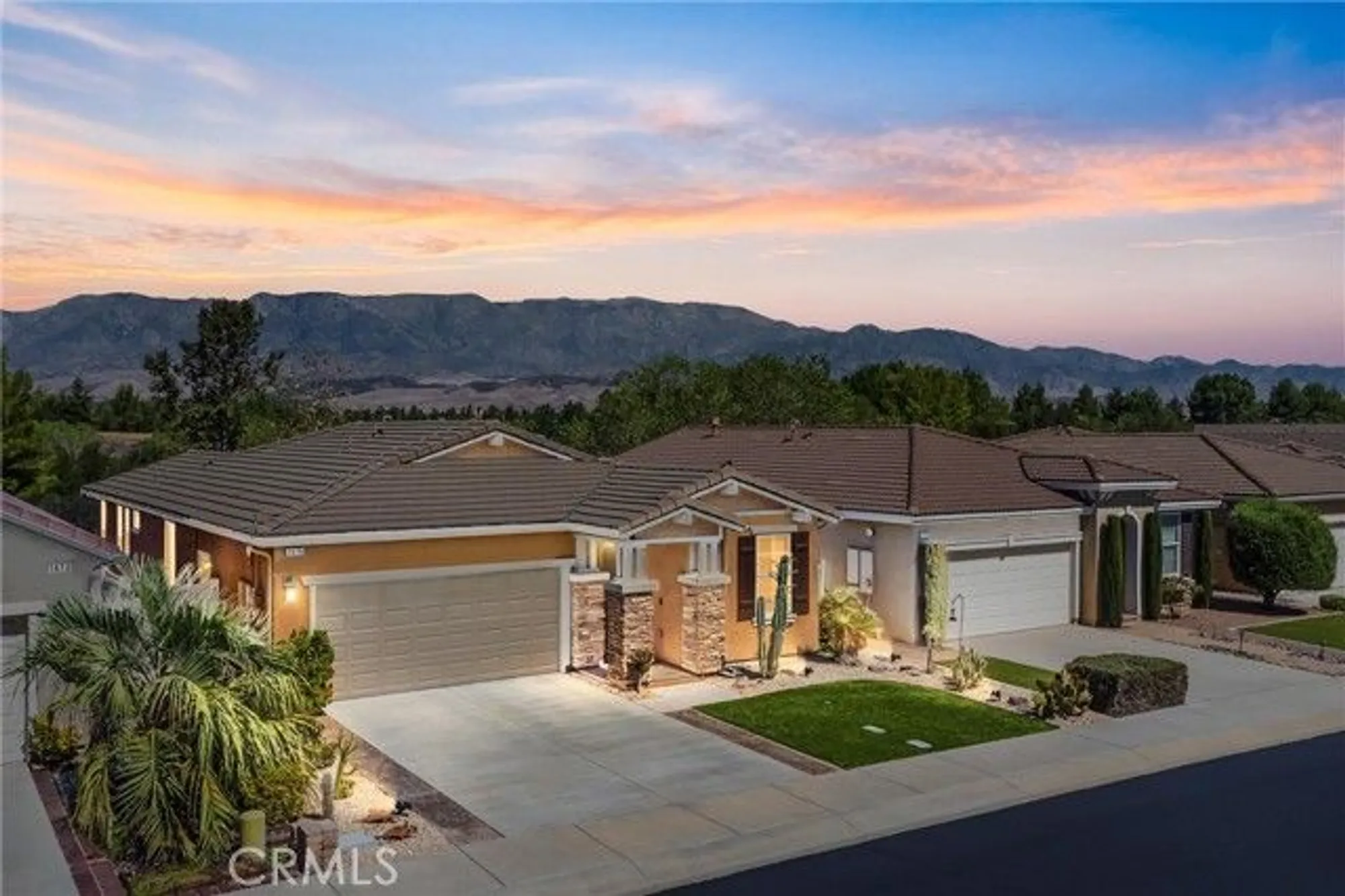 Property Slideshow image 1 of 50 | 1476 signal peak, Beaumont, CA, 92223
