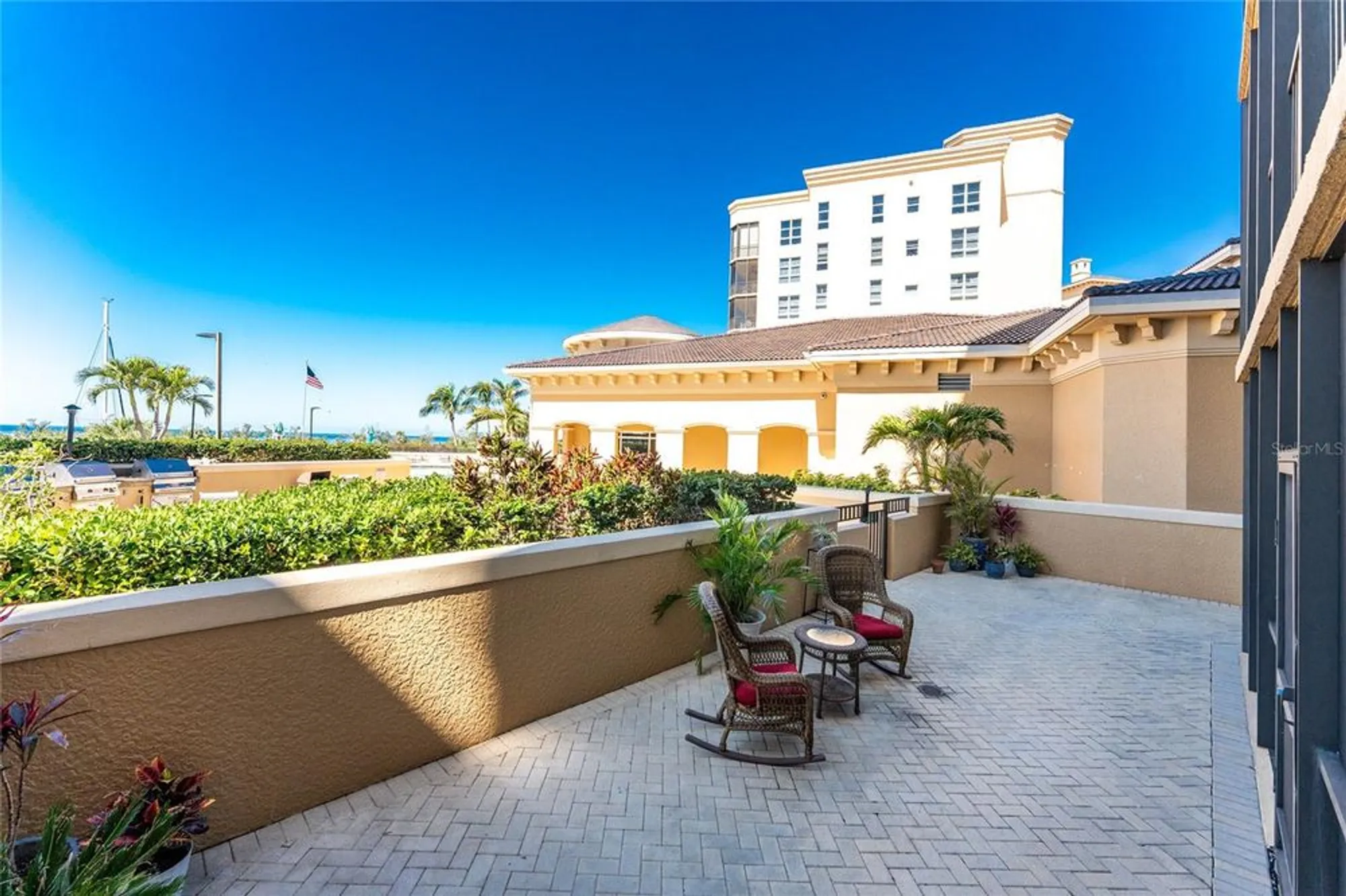 Property Slideshow image 22 of 48 | 3313 sunset key cir 107, Punta Gorda, FL, 33955