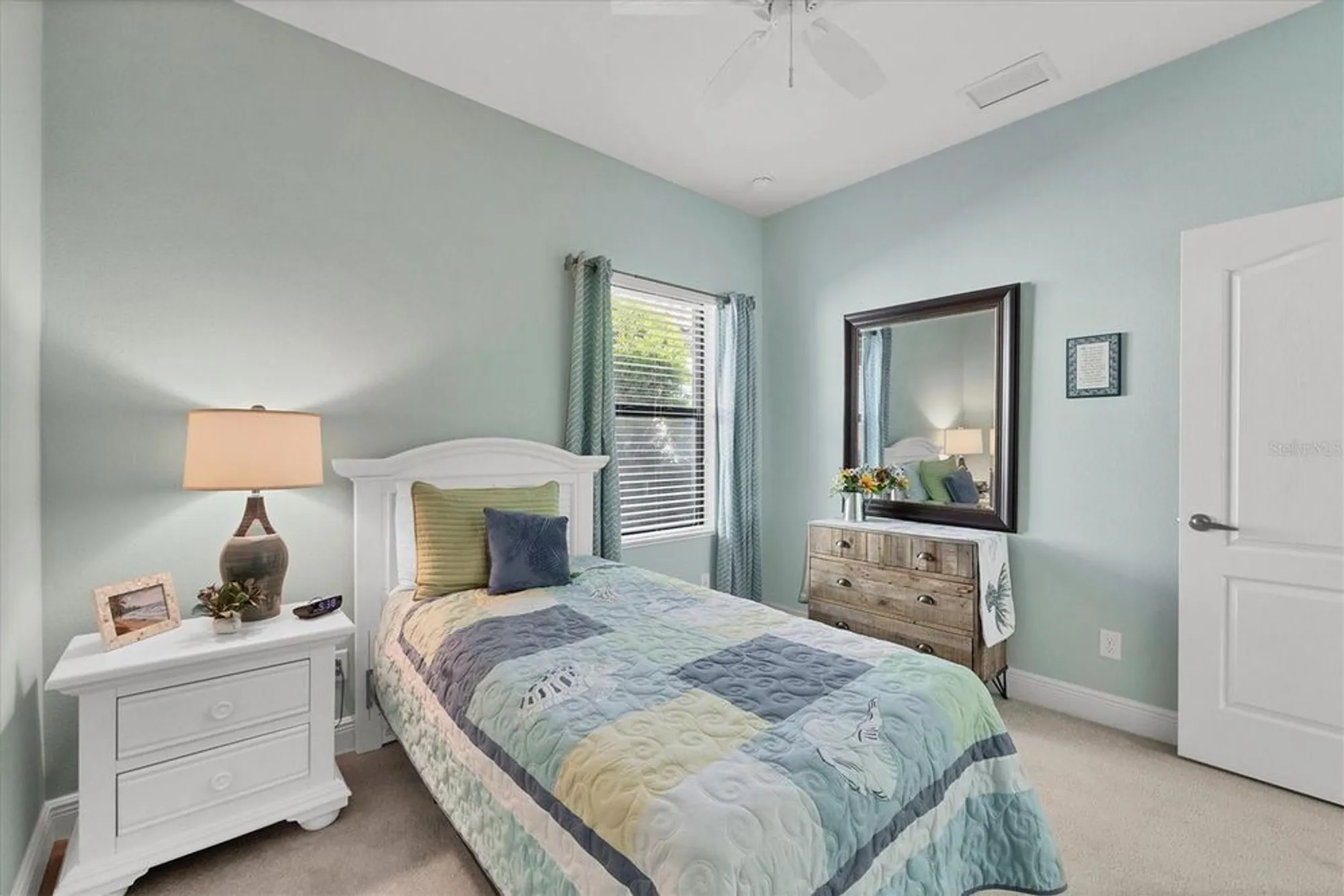 Property Slideshow image 26 of 51 | 13008 deep blue pl, Bradenton, FL, 34211