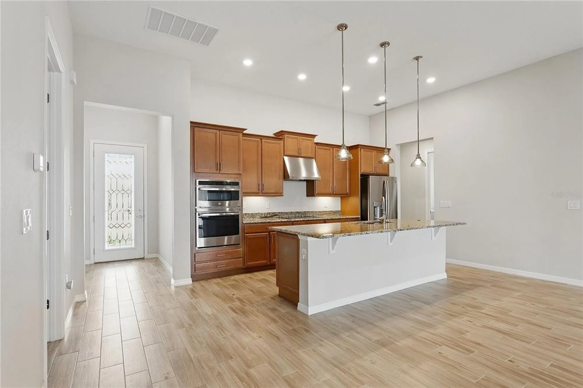 Property Slideshow image 12 of 37 | 142 olympus way, Kissimmee, FL, 34759