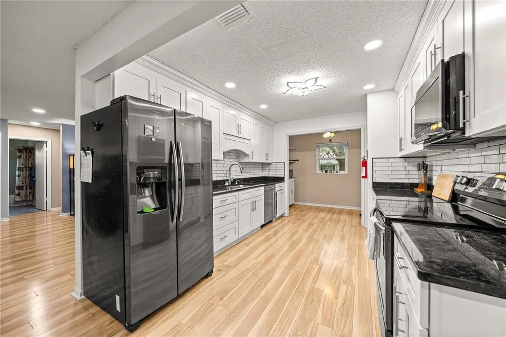 Property Slideshow image 20 of 30 | 8877 sw 96th st d, Ocala, FL, 34481