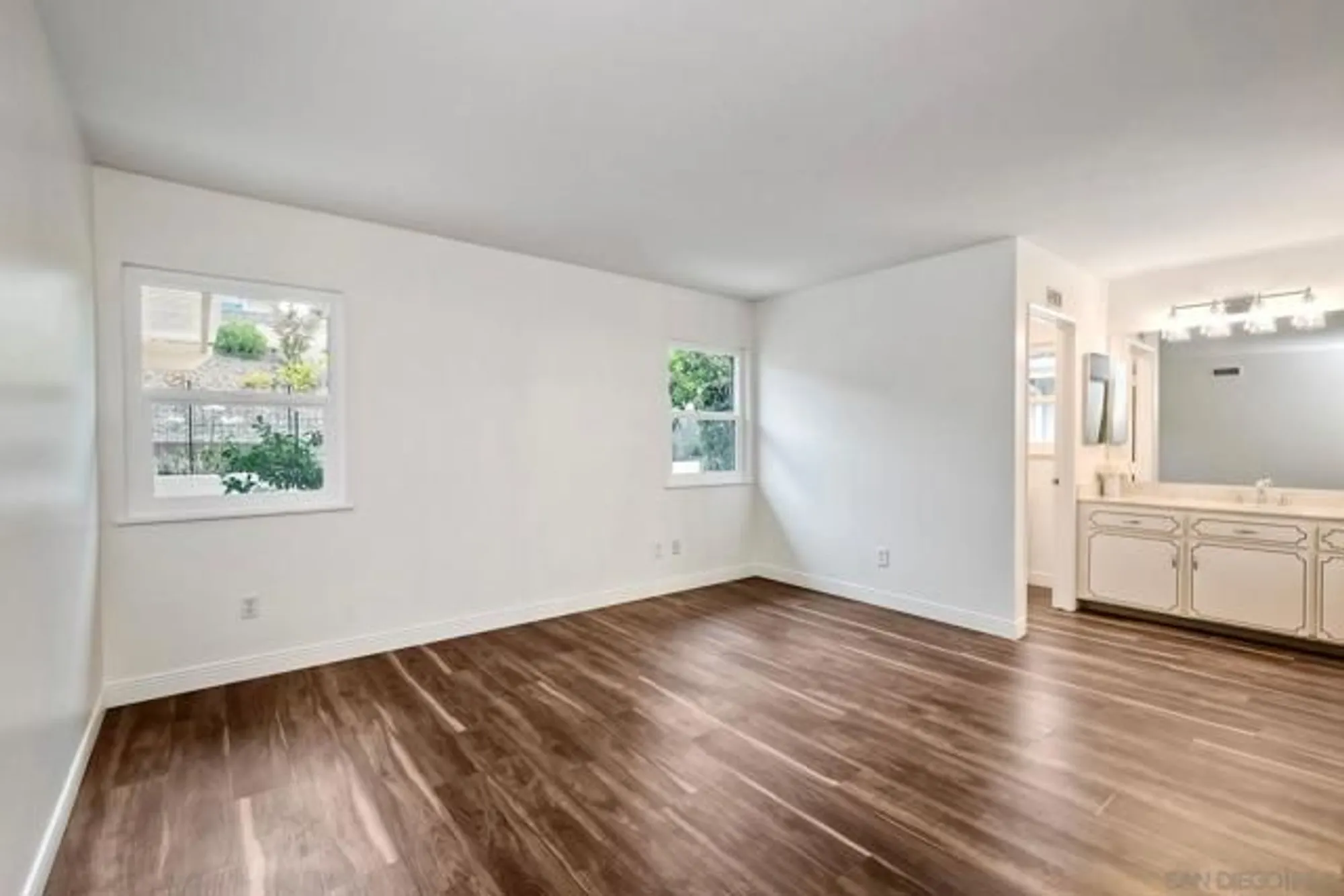 Property Slideshow image 18 of 42 | 12085 calle de maria, San Diego, CA, 92128