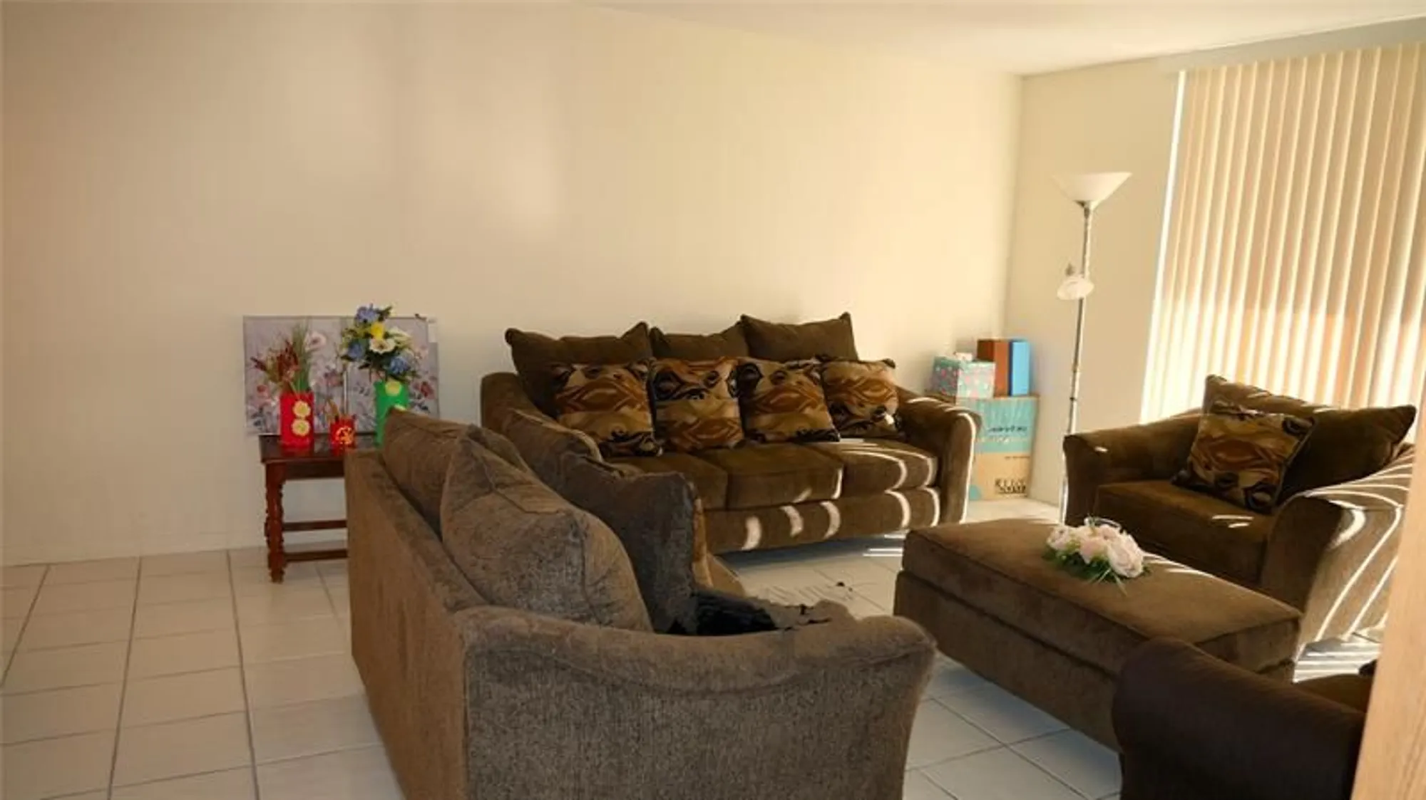 Property Slideshow image 7 of 15 | 3485 environ blvd apt 409, Lauderhill, FL, 33319