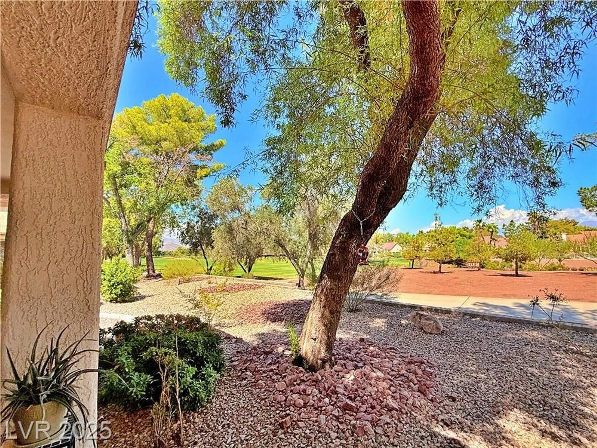 Property Slideshow image 24 of 63 | 9012 sundial dr, Las Vegas, NV, 89134