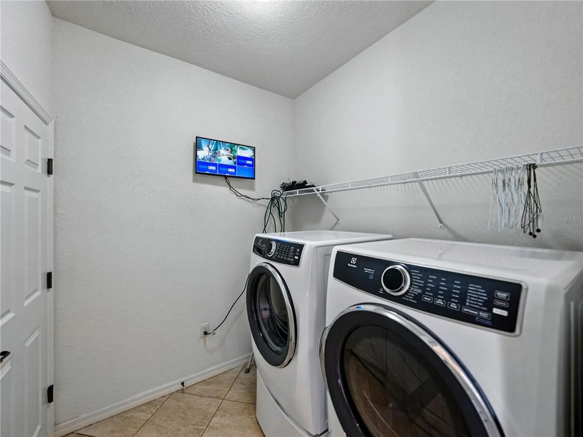 Property Slideshow image 38 of 95 | 5332 hogan ln, Winter Haven, FL, 33884
