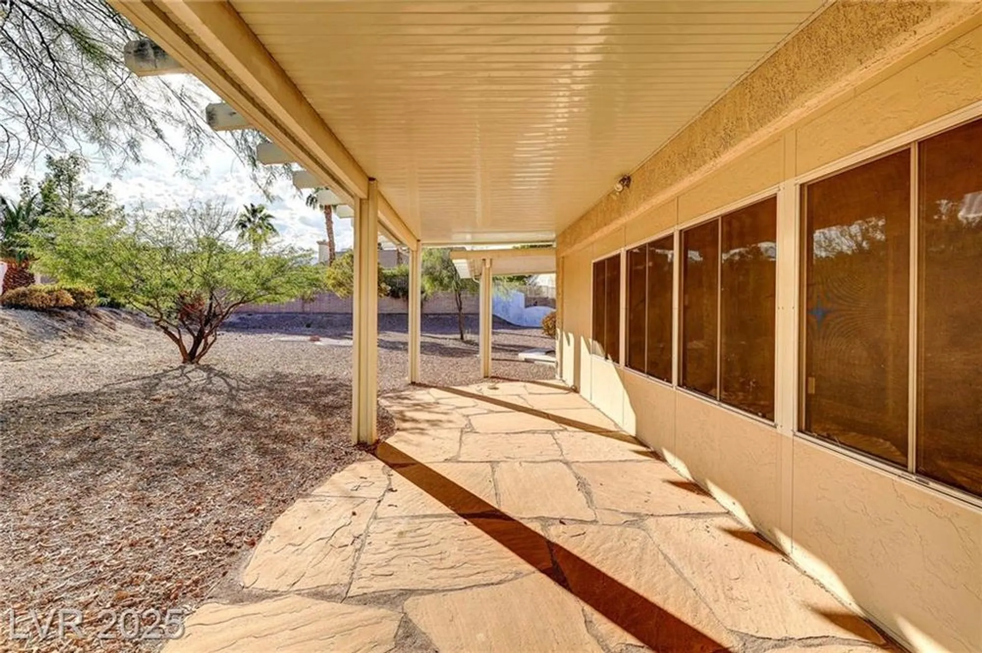 Property Slideshow image 6 of 58 | 2813 brianwood ct, Las Vegas, NV, 89134