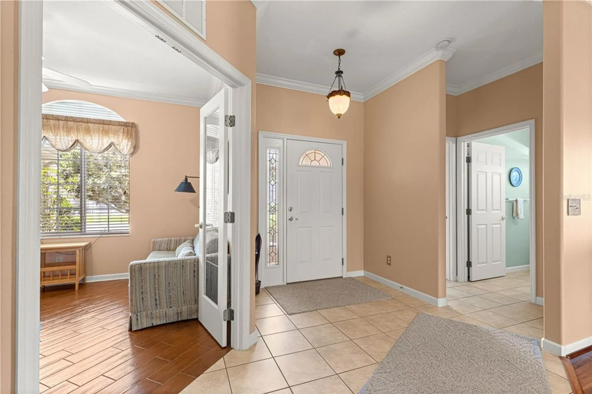 Property Slideshow image 9 of 50 | 5543 nw 25th loop, Ocala, FL, 34482