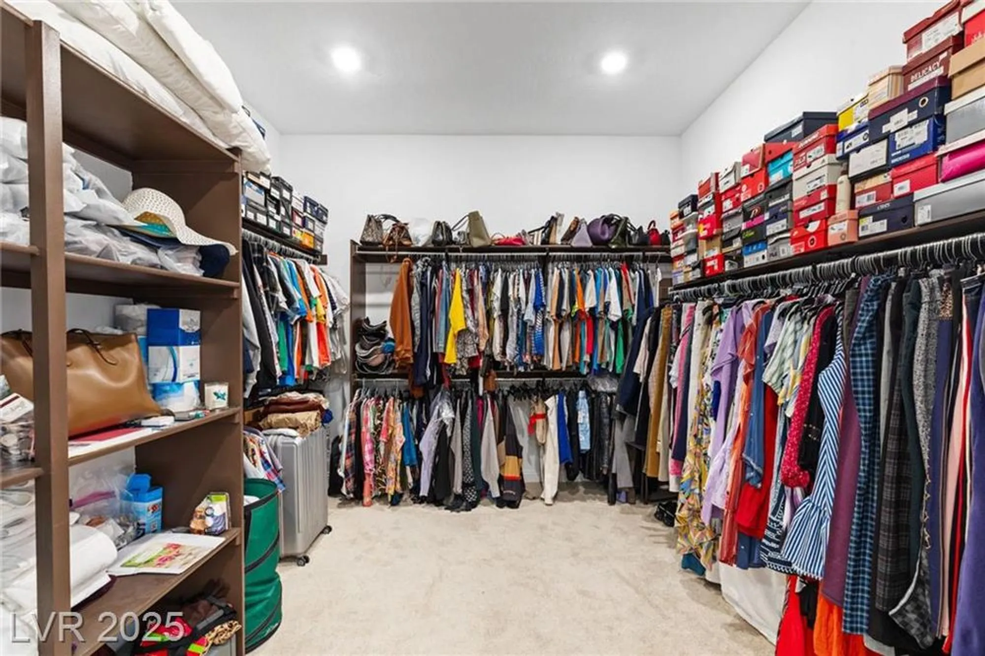 Property Slideshow image 42 of 73 | 80 mirage view dr, Henderson, NV, 89011