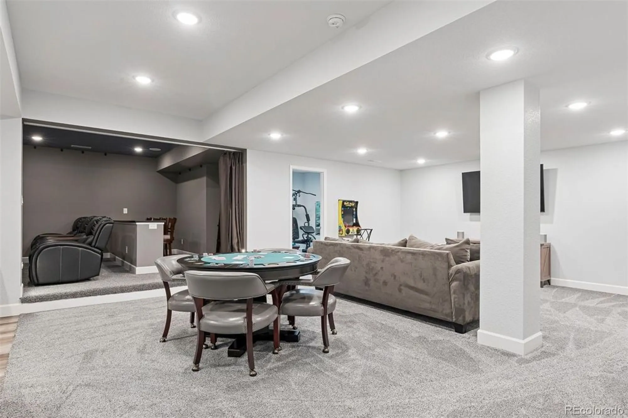 Property Slideshow image 26 of 50 | 532 woodroot cir, Castle Rock, CO, 80104