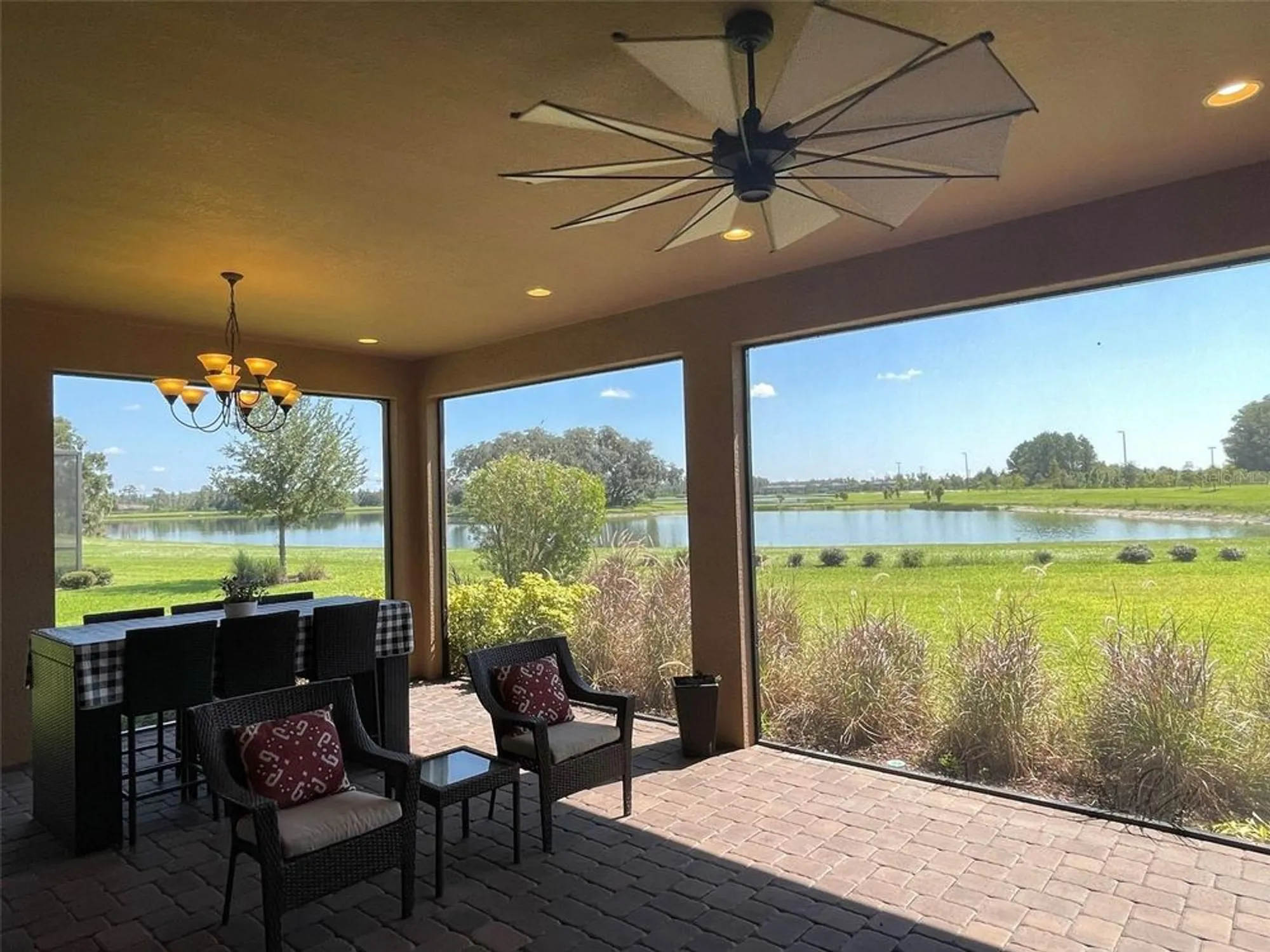 Property Slideshow image 39 of 62 | 3214 forsythia dr, Odessa, FL, 33556