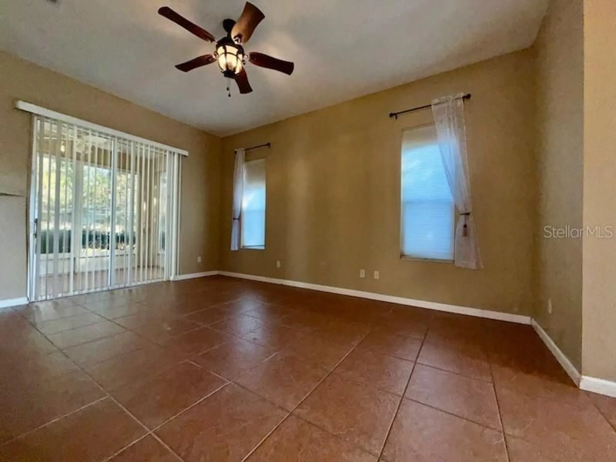 Property Slideshow image 7 of 17 | 5455 nw 26th ln, Ocala, FL, 34482