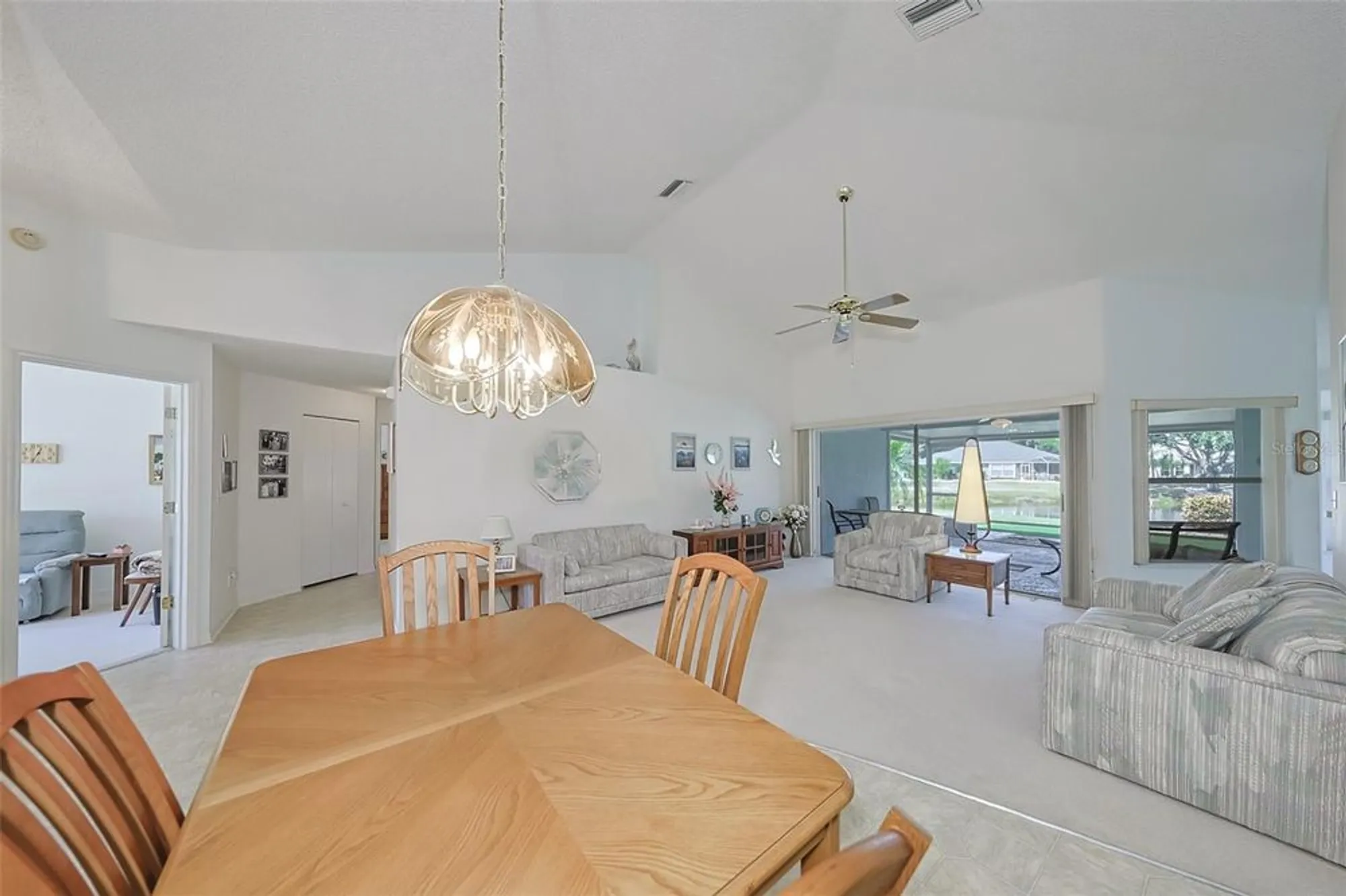 Property Slideshow image 20 of 43 | 1619 brookton green dr, Sun City Center, FL, 33573