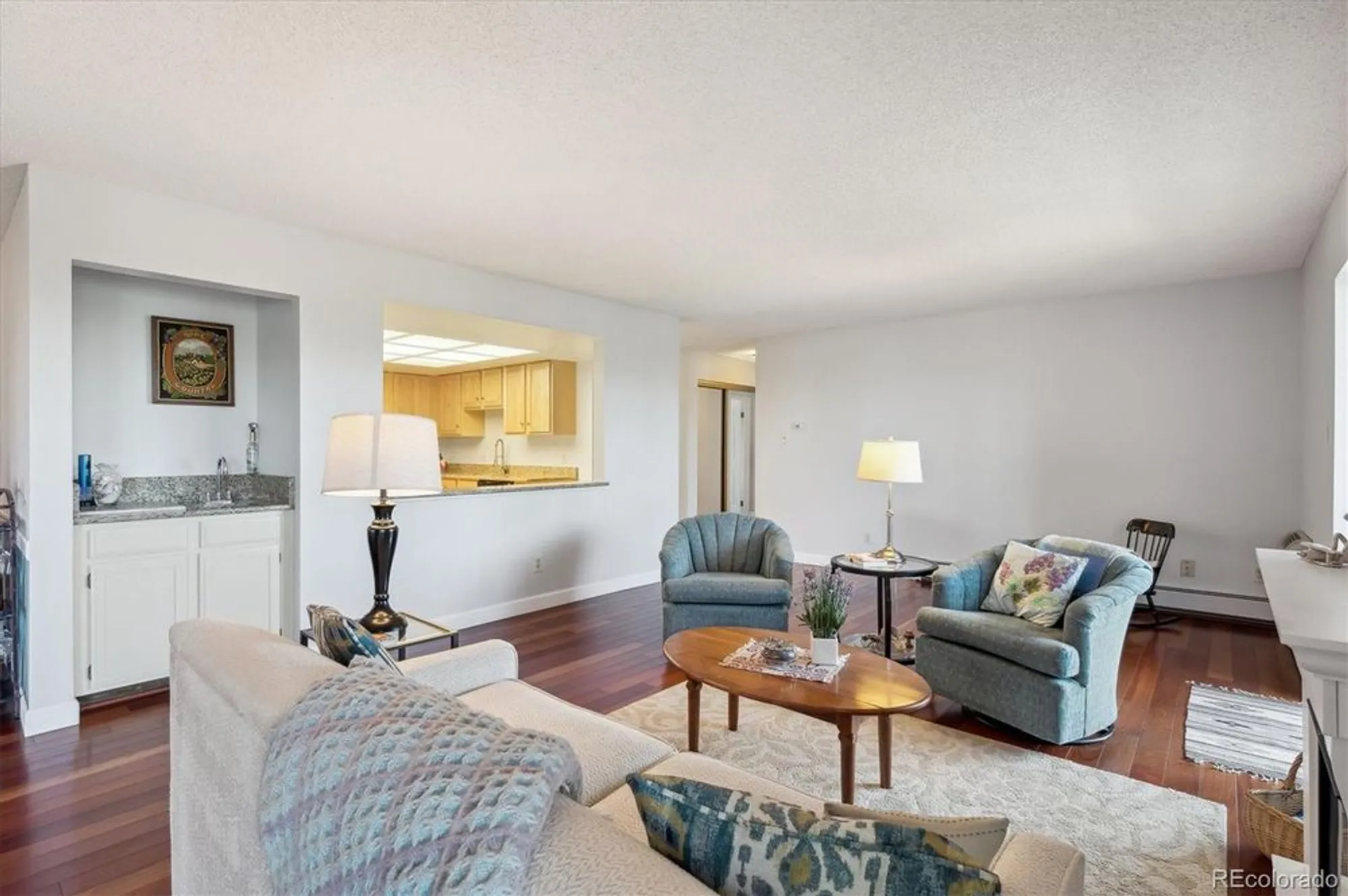 Property Slideshow image 11 of 50 | 13952 e marina dr apt 509, Aurora, CO, 80014