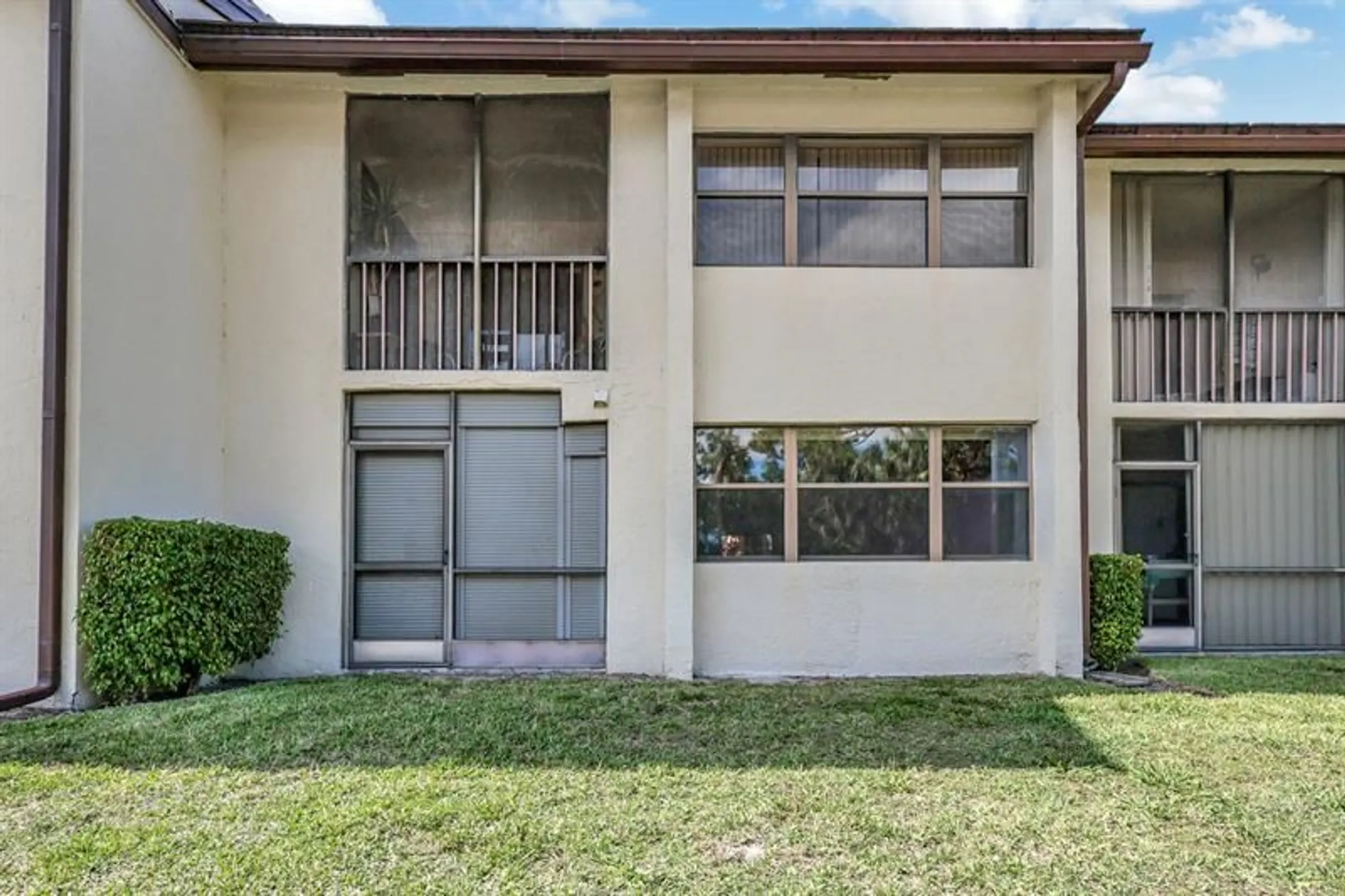 Property Slideshow image 32 of 45 | 7650 tahiti ln 102, Lake Worth, FL, 33467