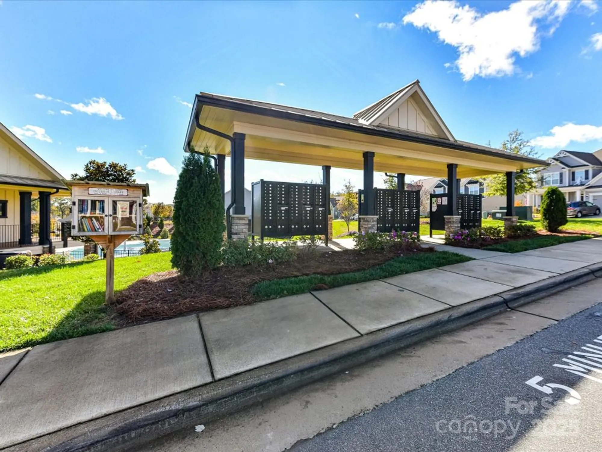 Property Slideshow image 37 of 40 | 1072 thoroughbred dr, Iron Station, NC, 28080