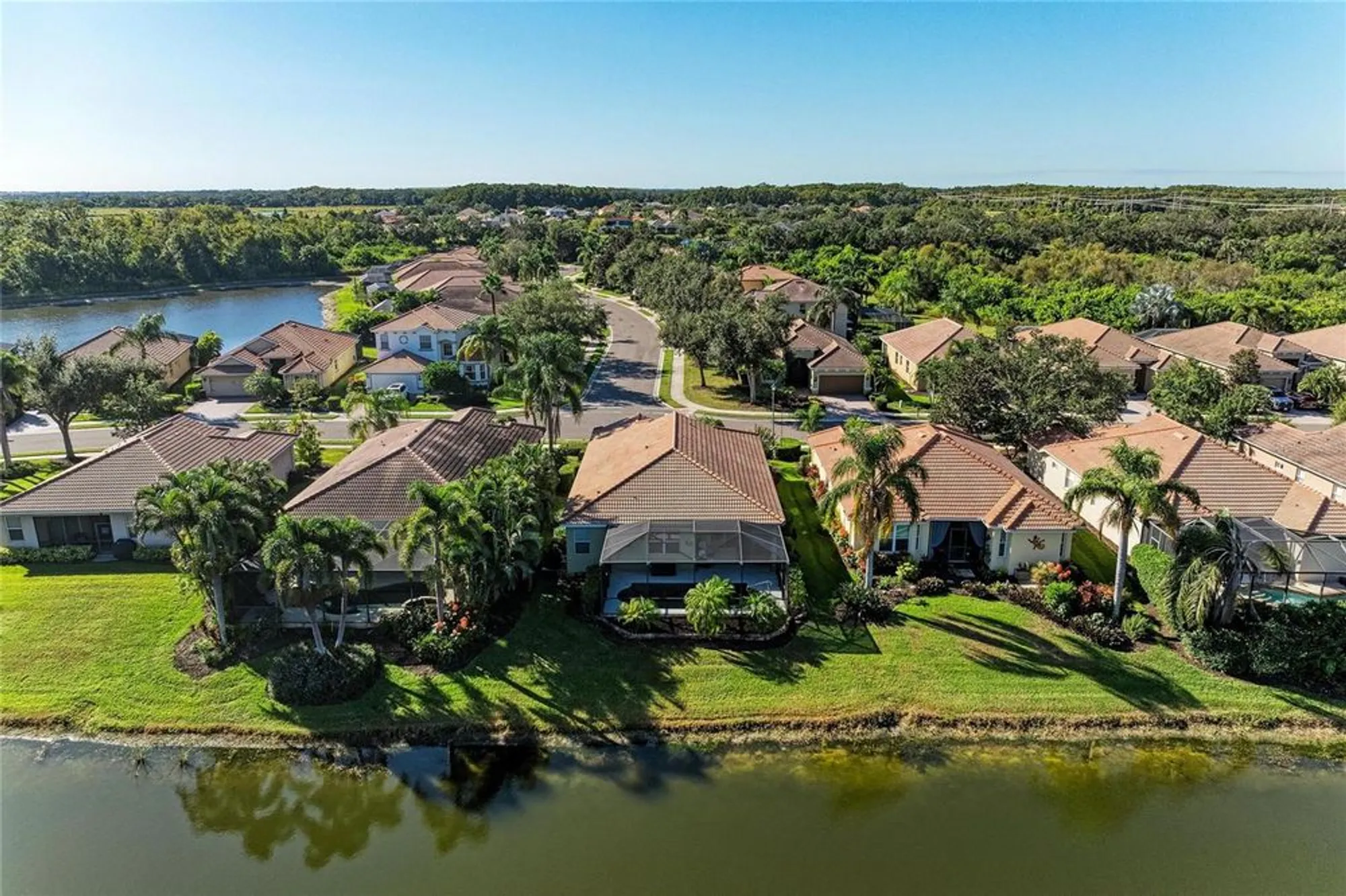 Property Slideshow image 48 of 52 | 212 river enclave ct, Bradenton, FL, 34212