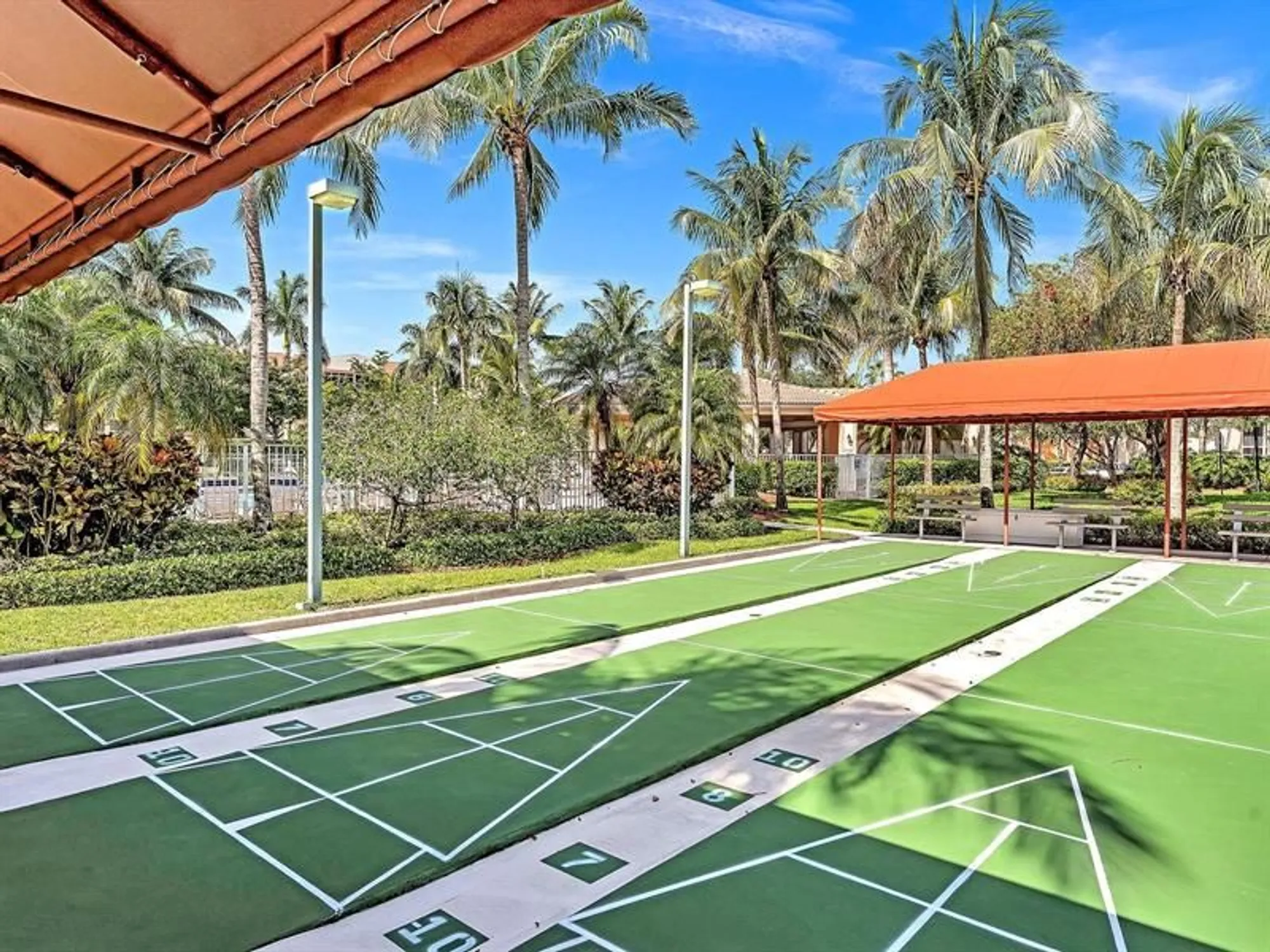 Property Slideshow image 47 of 78 | 7775 yardley dr apt 110, Tamarac, FL, 33321