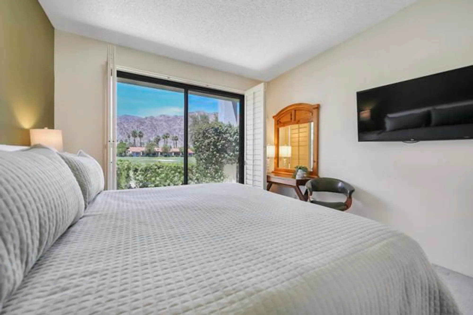 Property Slideshow image 12 of 29 | 54613 oakhill, La Quinta, CA, 92253