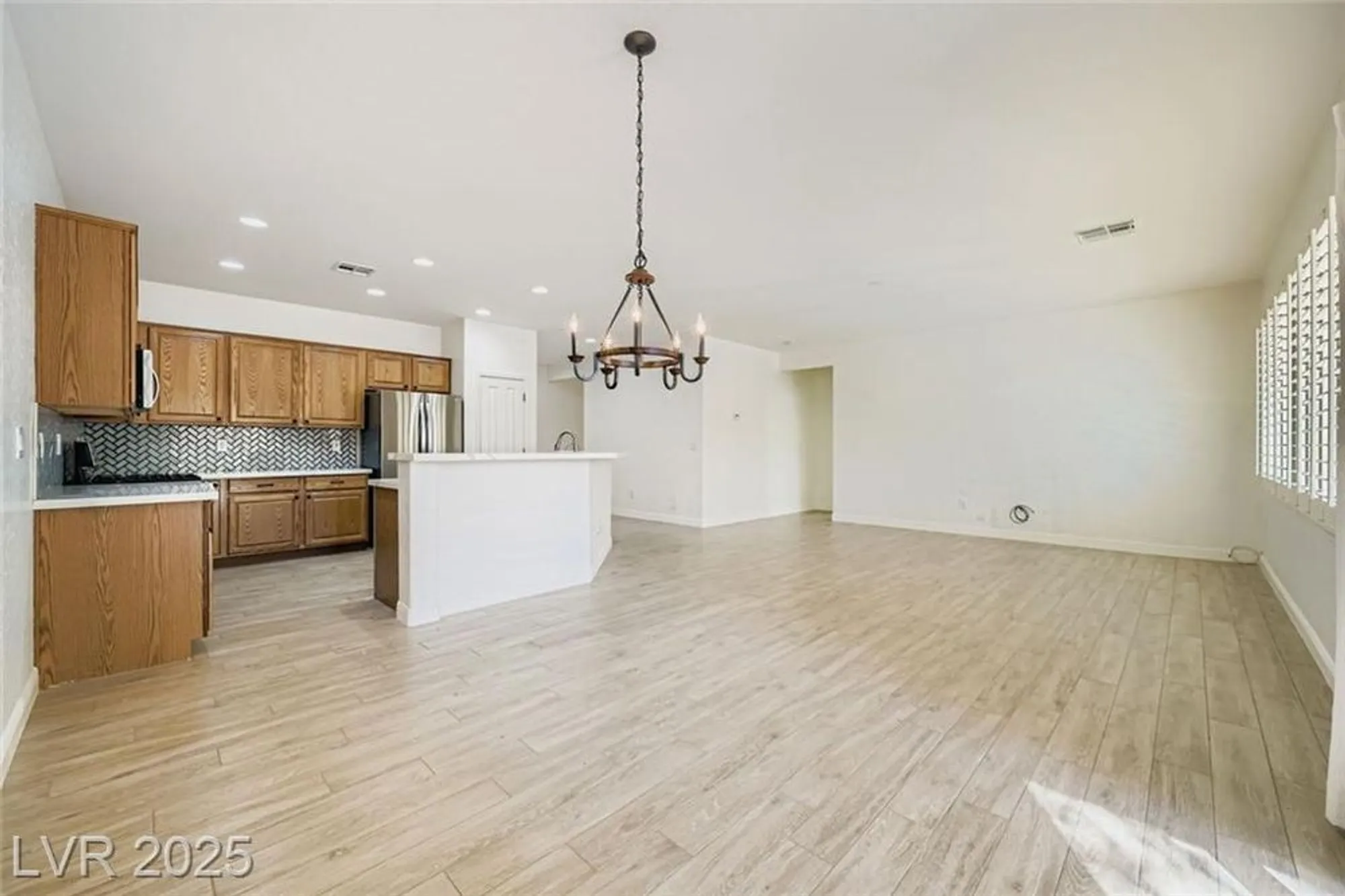 Property Slideshow image 11 of 35 | 2559 moonlight valley ave, Henderson, NV, 89044