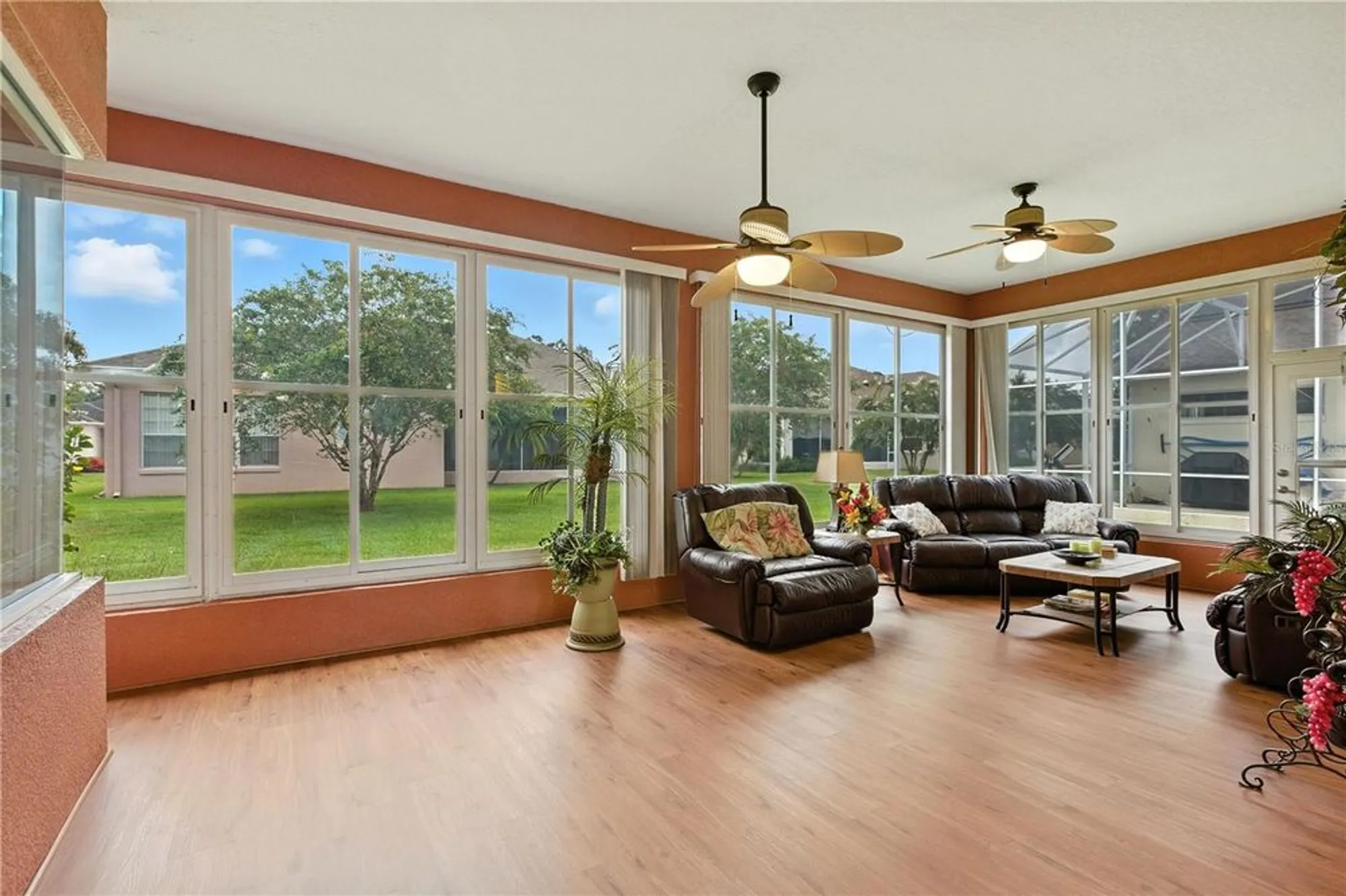 Property Slideshow image 32 of 57 | 457 golf vista cir, Davenport, FL, 33837