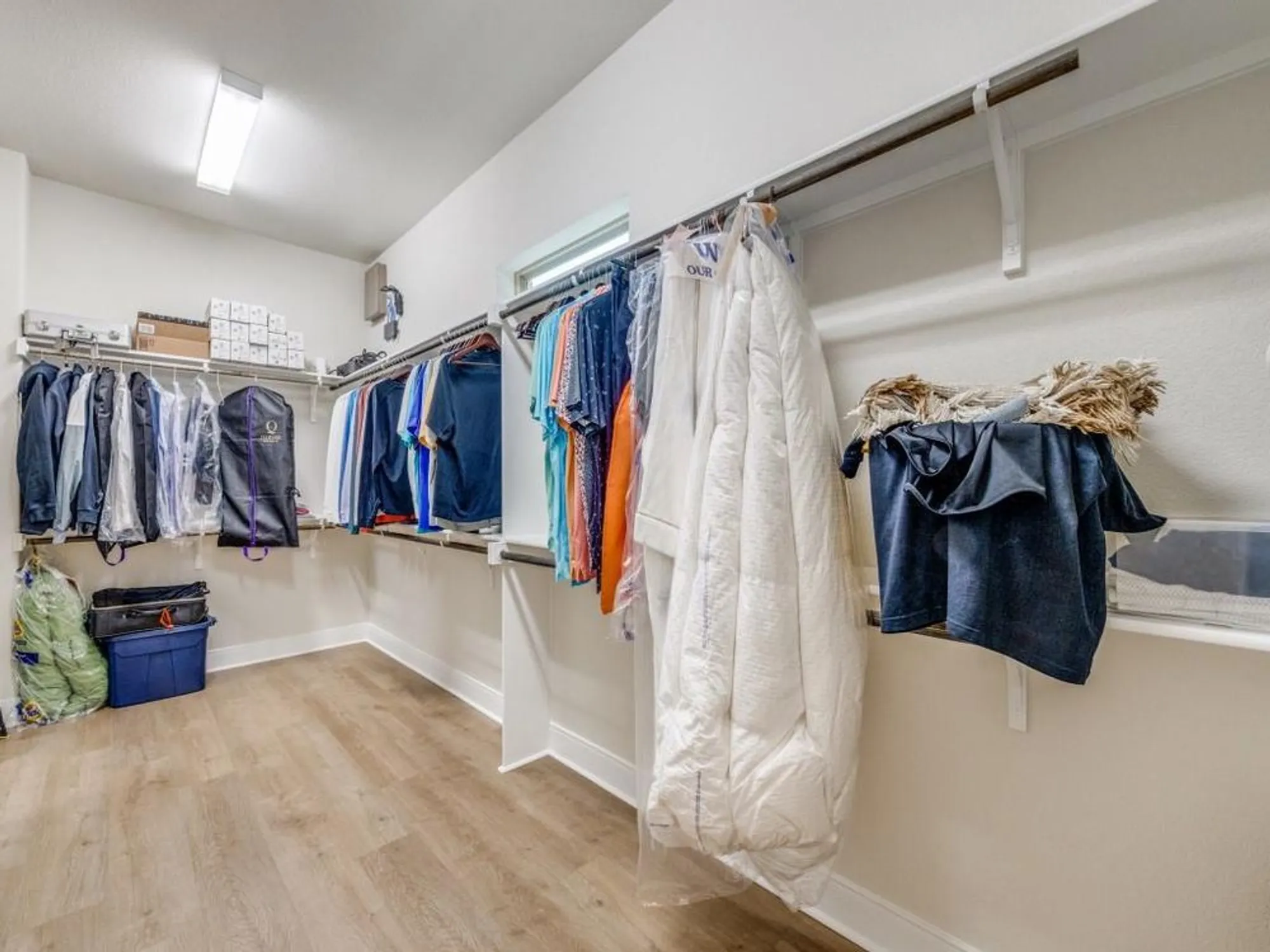 Property Slideshow image 14 of 25 | 4805 blackhawk green ct, Arlington, TX, 76005