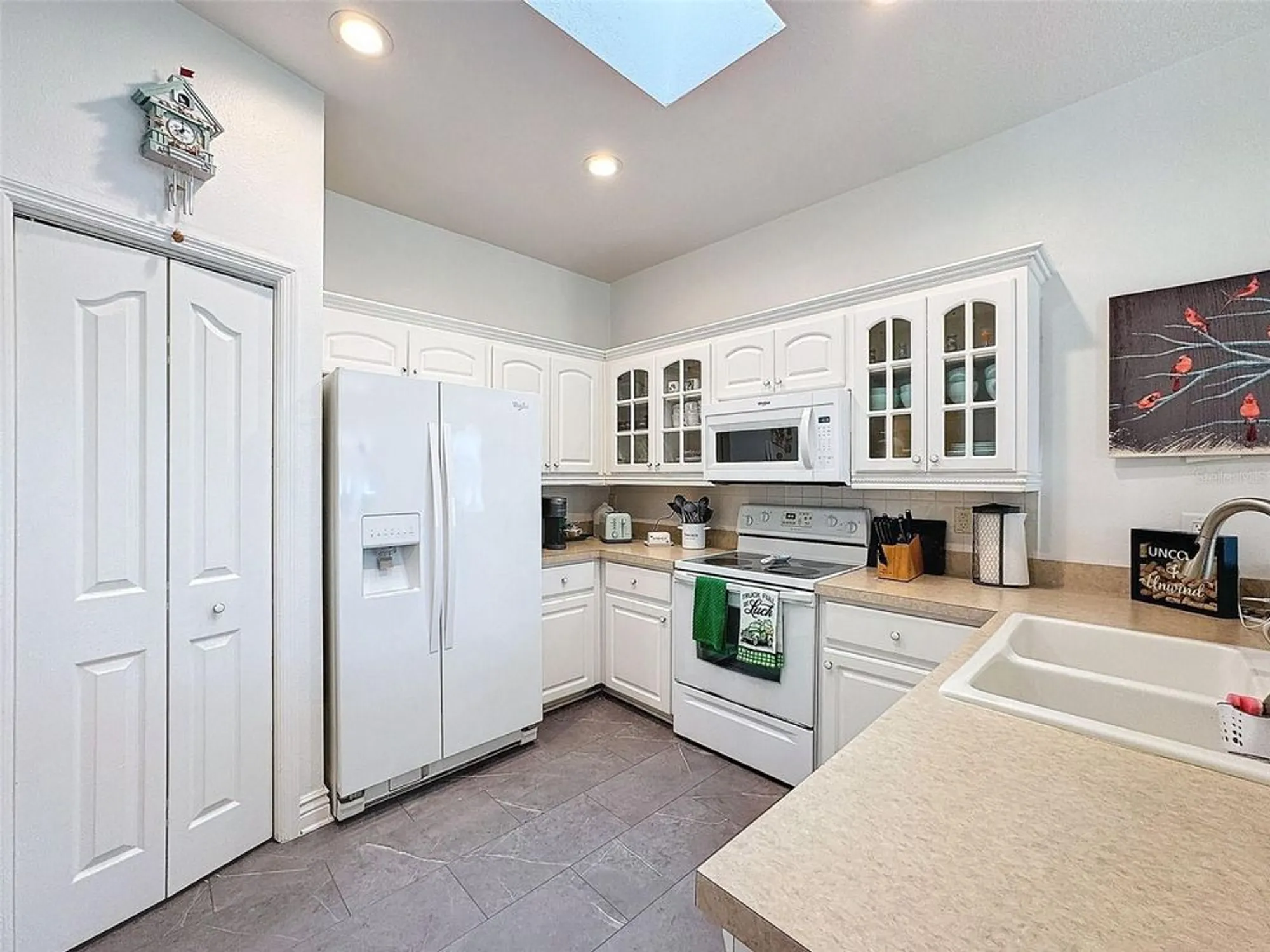 Property Slideshow image 21 of 57 | 11723 foxworth ln, New Port Richey, FL, 34654