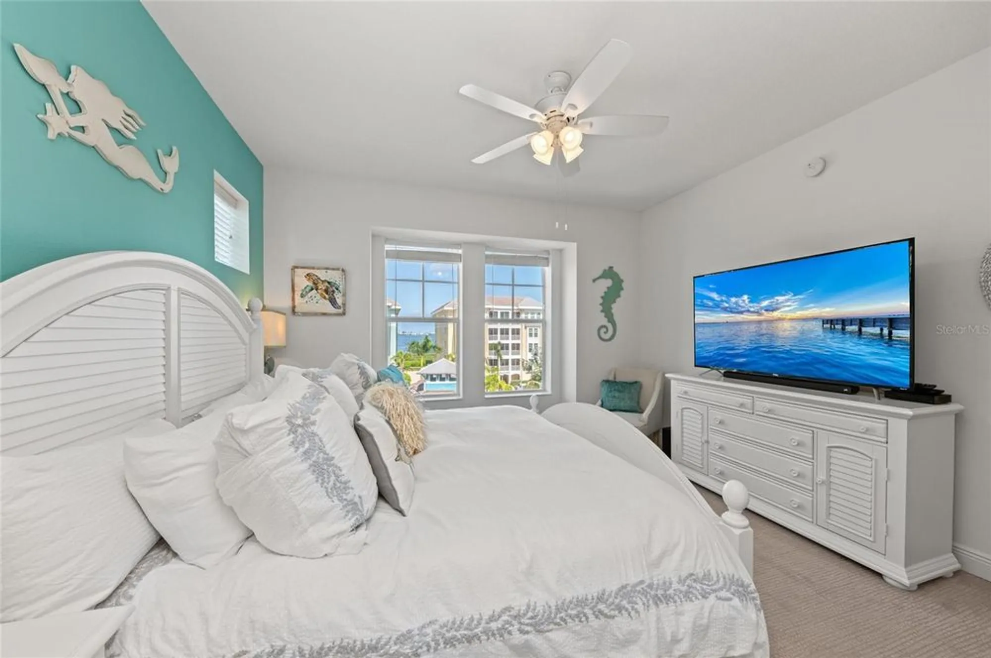 Property Slideshow image 29 of 100 | 387 aruba cir 301, Bradenton, FL, 34209