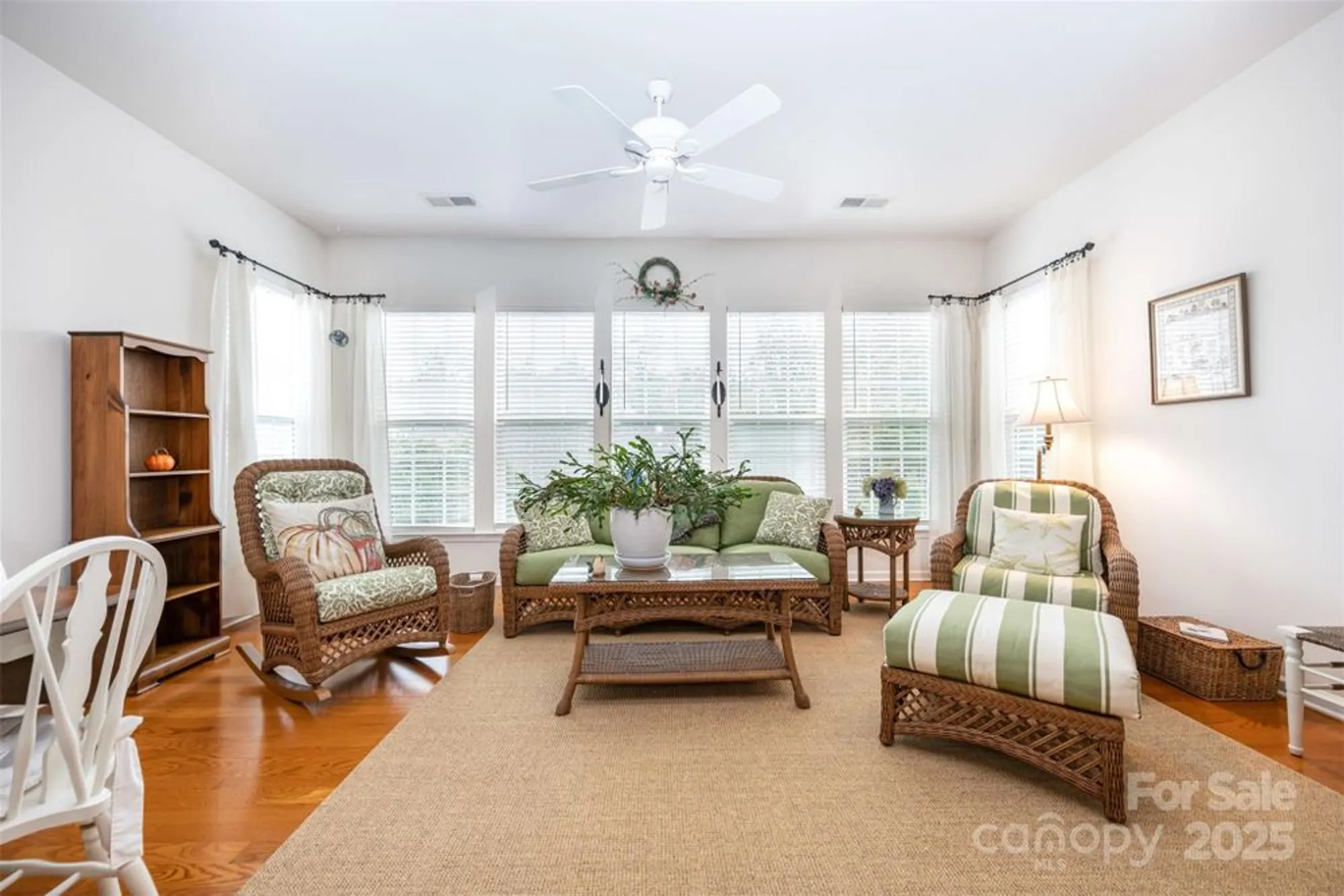 Property Slideshow image 15 of 42 | 9335 whistling straits dr, Fort Mill, SC, 29707