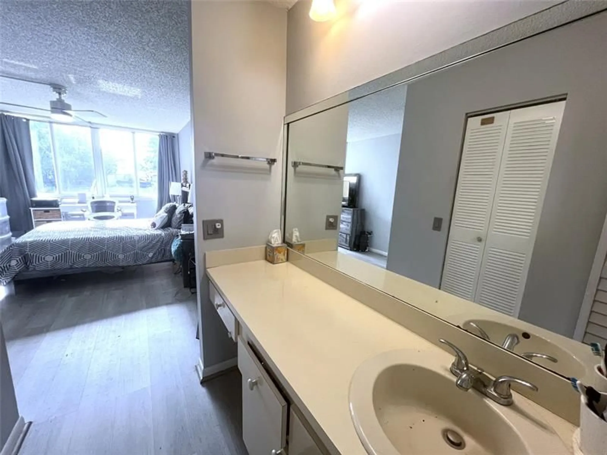 Property Slideshow image 24 of 35 | 6670 royal palm blvd 106k, Margate, FL, 33063