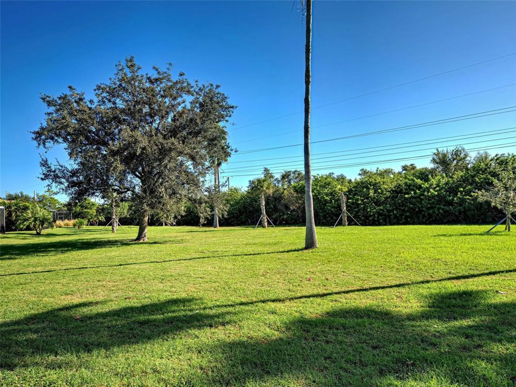 Property Slideshow image 49 of 65 | 20612 capello dr, Venice, FL, 34292