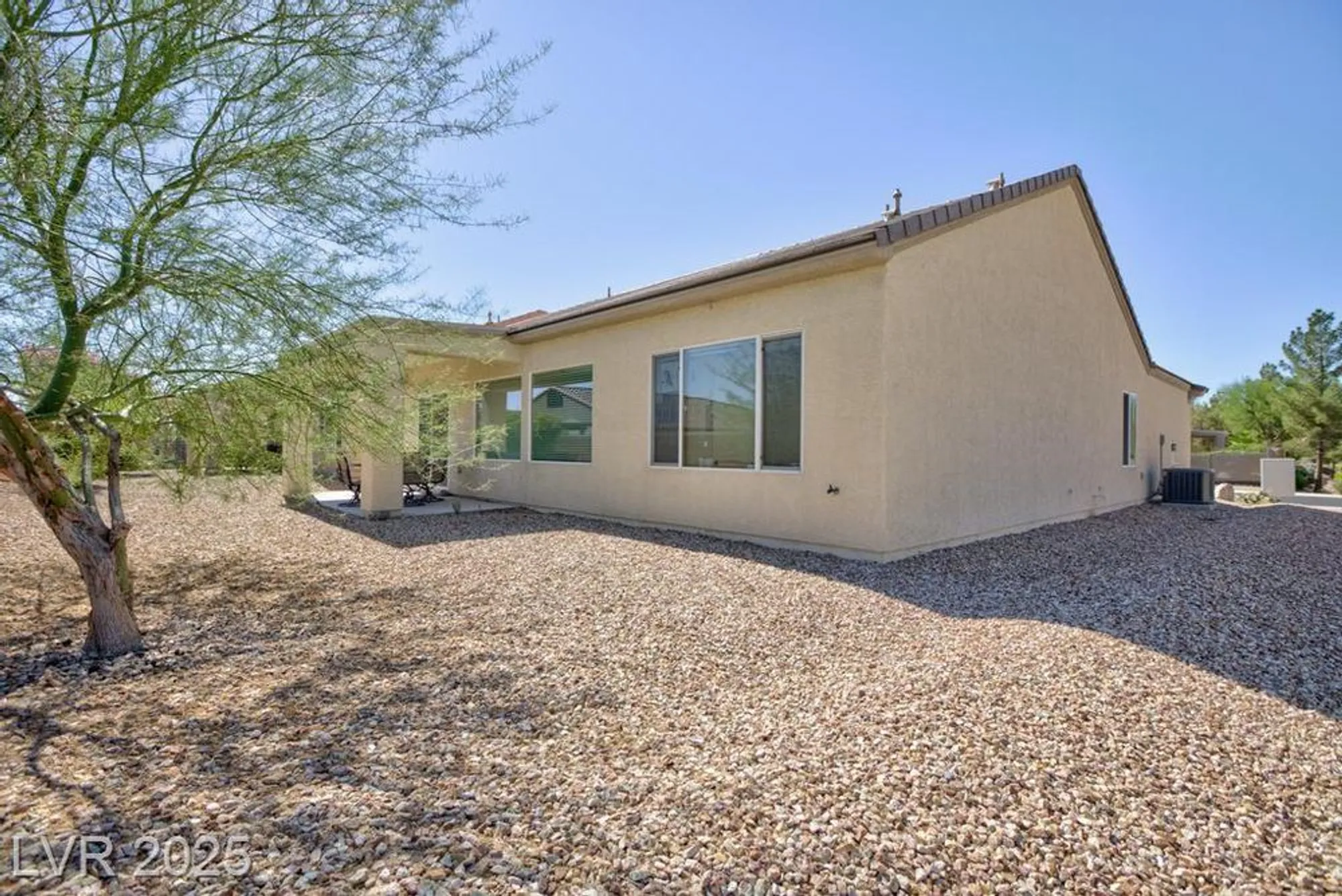 Property Slideshow image 6 of 33 | 7716 homing pigeon st, North Las Vegas, NV, 89084
