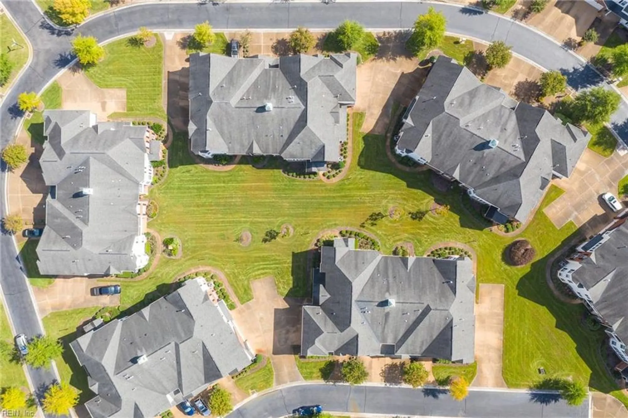 Property Slideshow image 36 of 48 | 2825 loveliness ct, Virginia Beach, VA, 23456