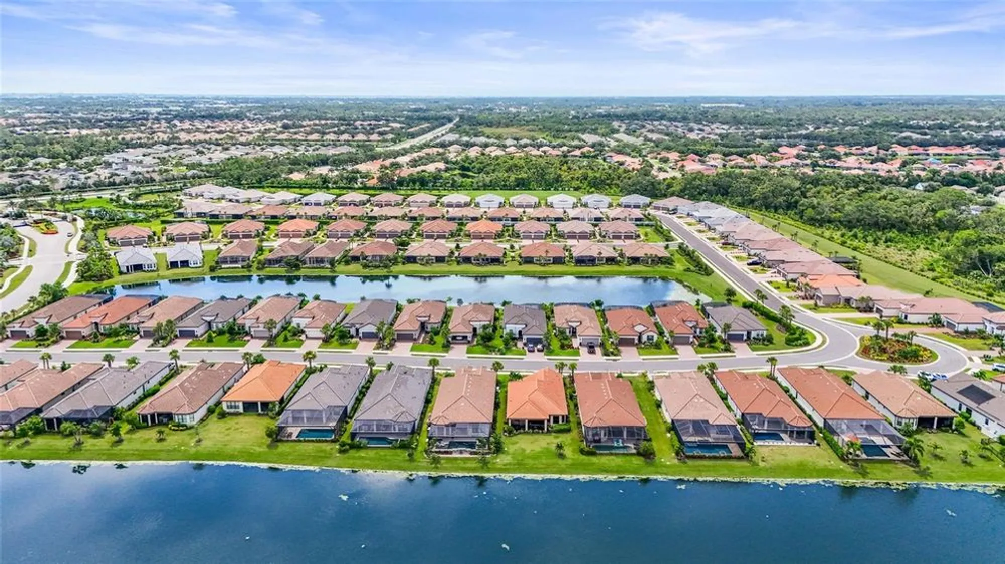 Property Slideshow image 54 of 84 | 6253 mesa gln, Bradenton, FL, 34203
