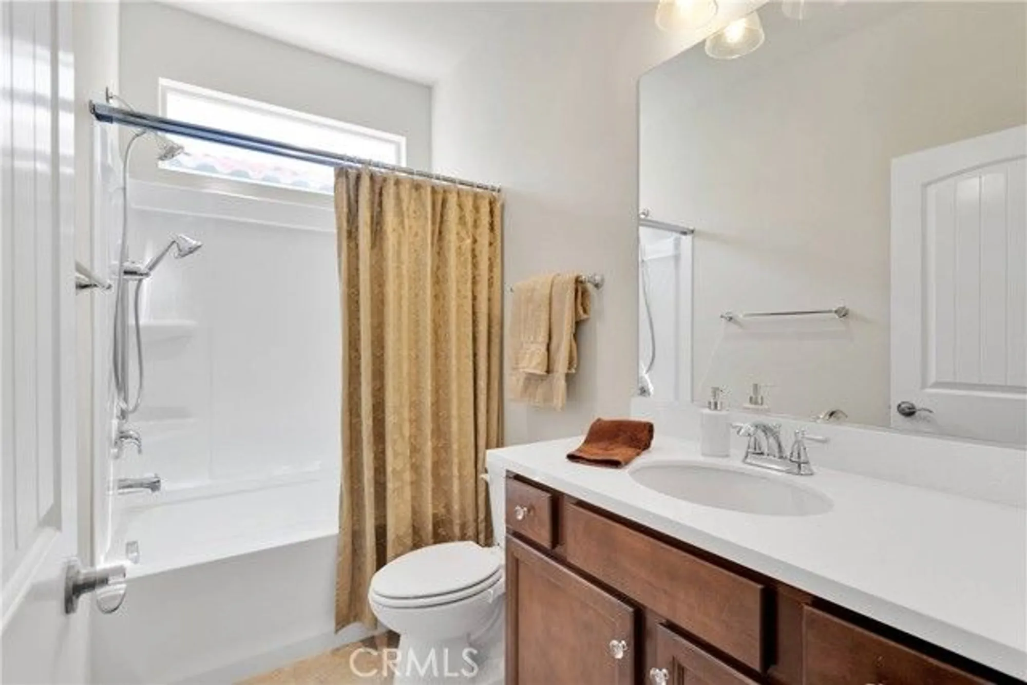 Property Slideshow image 28 of 46 | 18935 lariat st, Apple Valley, CA, 92308