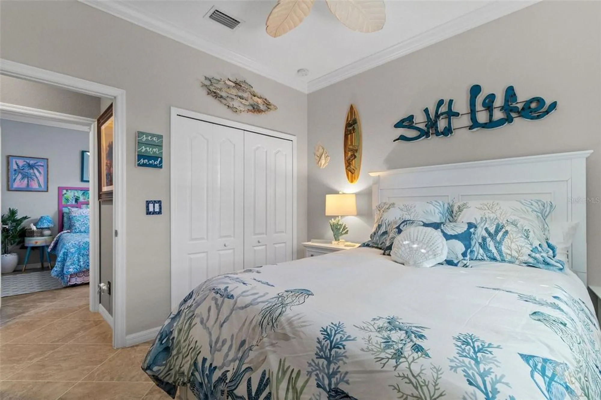 Property Slideshow image 25 of 67 | 10507 medjool dr, Venice, FL, 34293