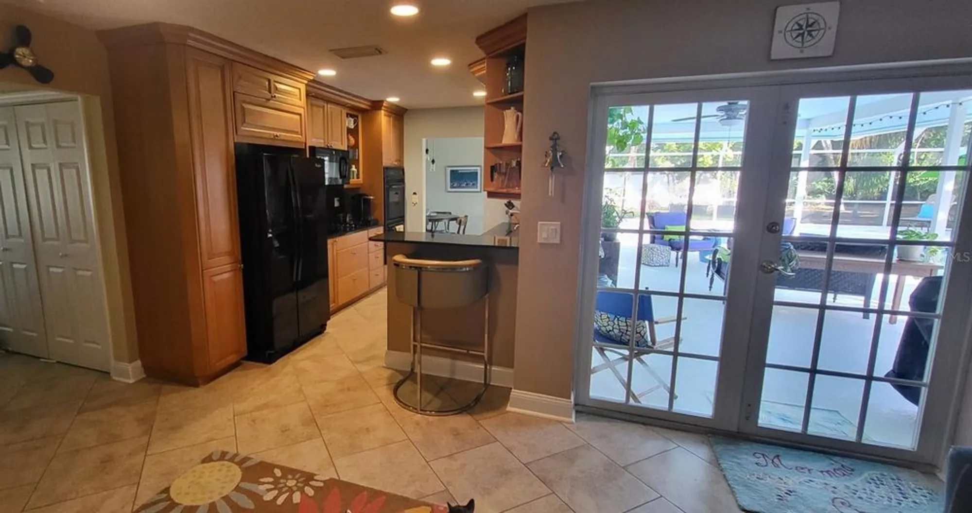 Property Slideshow image 7 of 31 | 3619 pembrook dr, Sarasota, FL, 34239