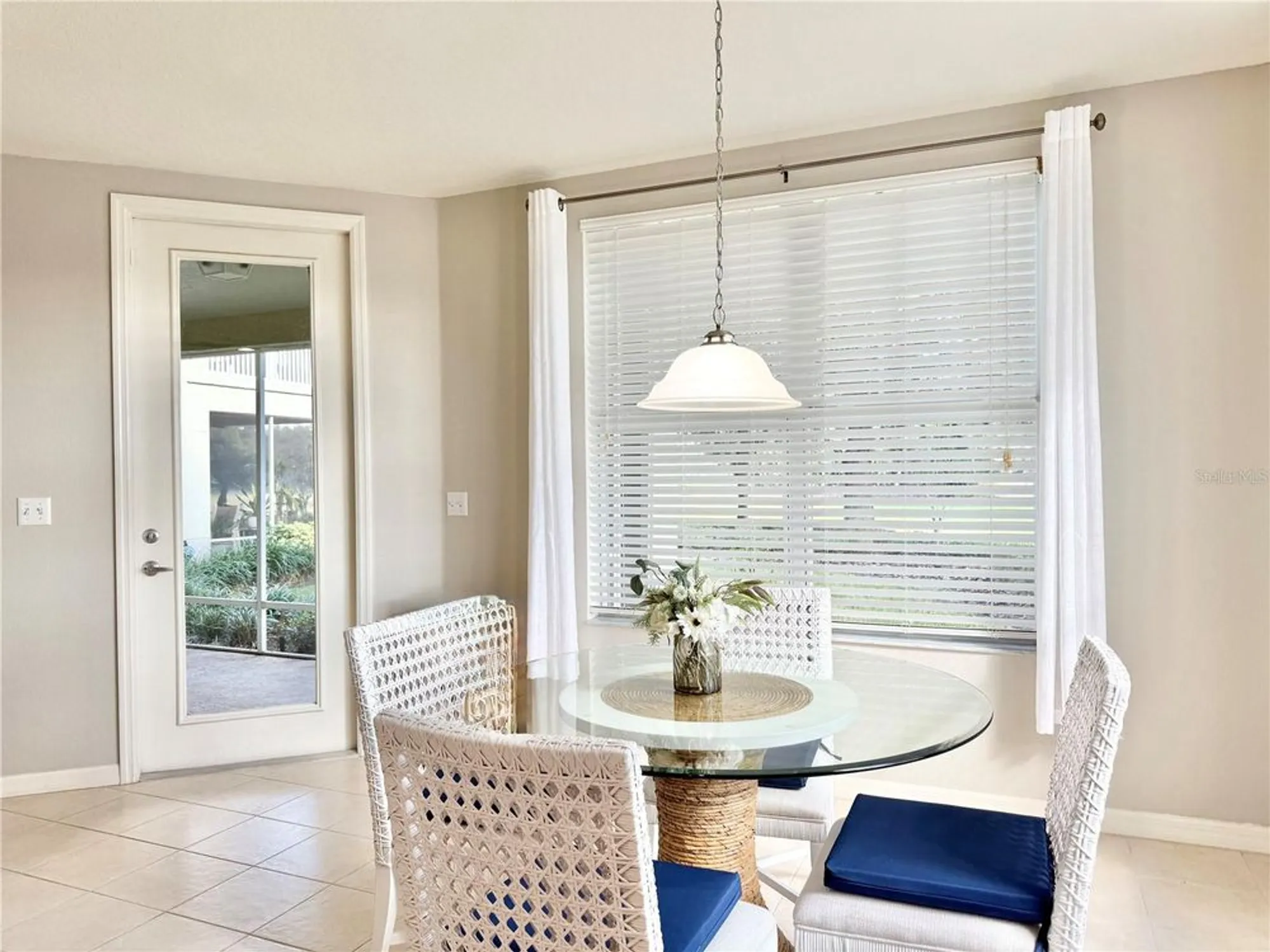 Property Slideshow image 12 of 42 | 3850 serenade ln # 3850, Lakeland, FL, 33811