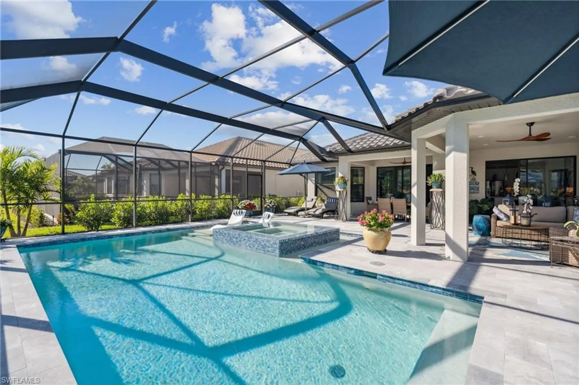 Property Slideshow image 32 of 50 | 17513 caravita ln, Fort Myers, FL, 33913