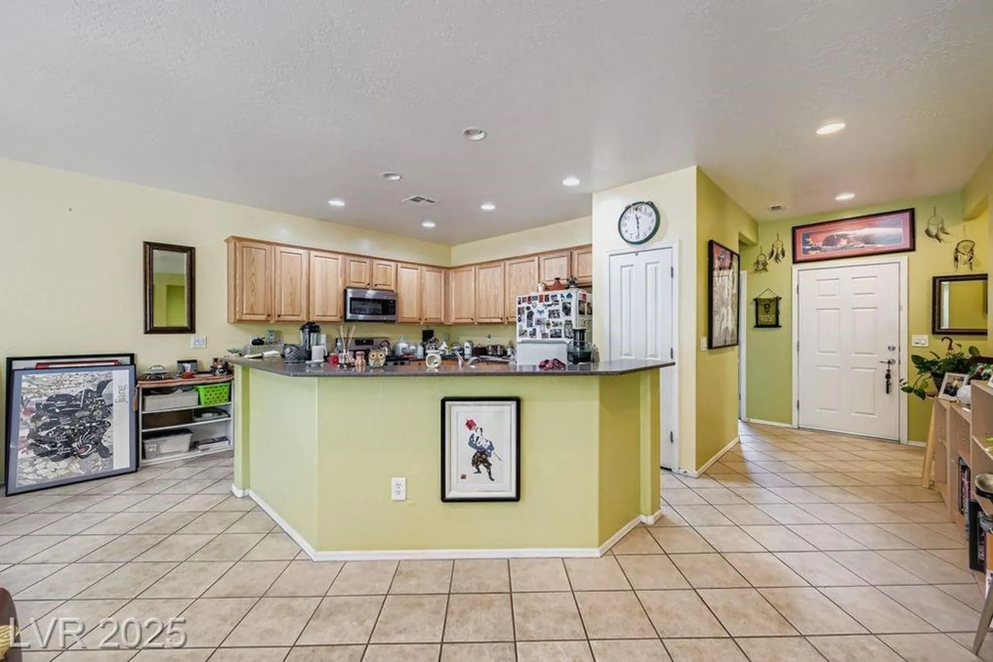 Property Slideshow image 15 of 39 | 2515 jada dr, Henderson, NV, 89044