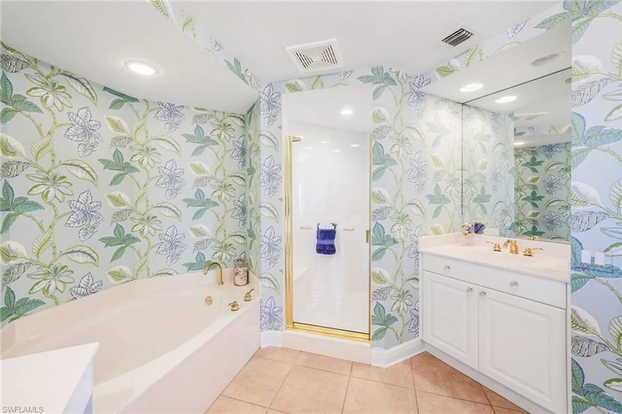 Property Slideshow image 29 of 50 | 23650 via veneto blvd apt 604, Estero, FL, 34134