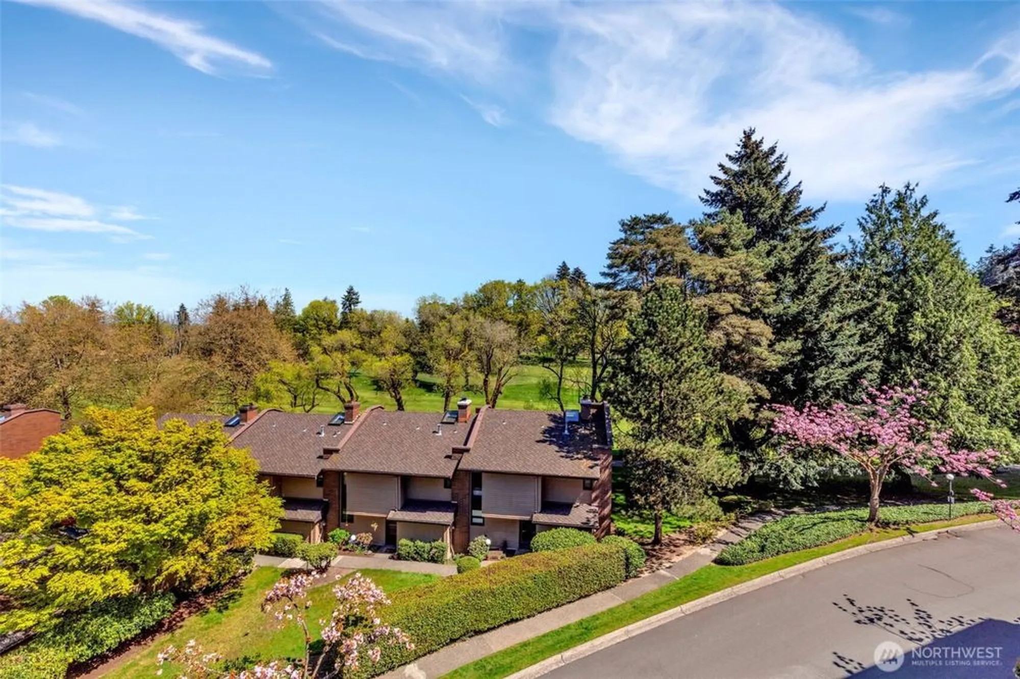 Property Slideshow image 4 of 39 | 10911 glen acres dr d, Seattle, WA, 98168